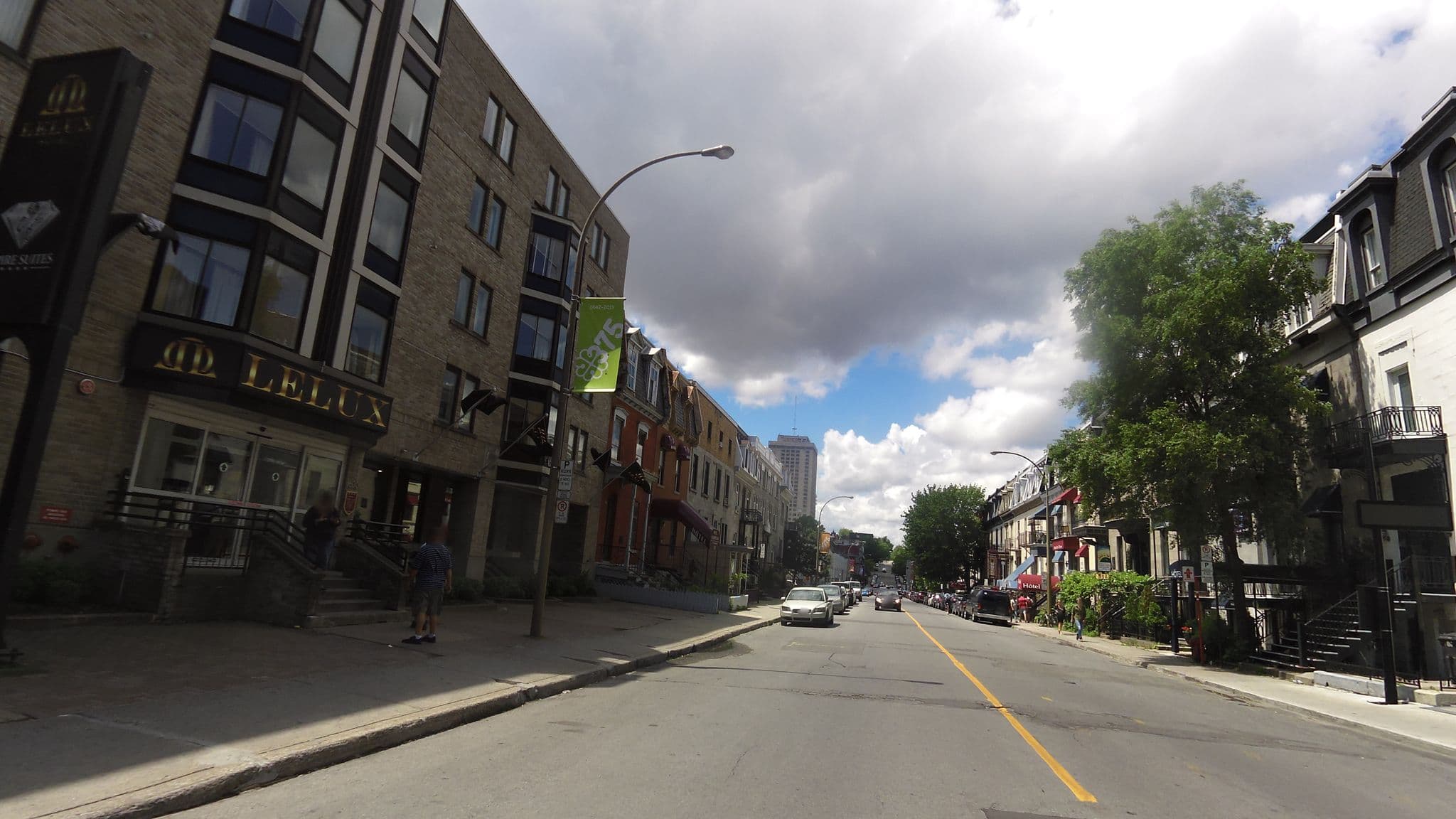 Street view near Hotel Visitel, Milton-Parc — © rps333 (CC BY-SA · Mapillary)