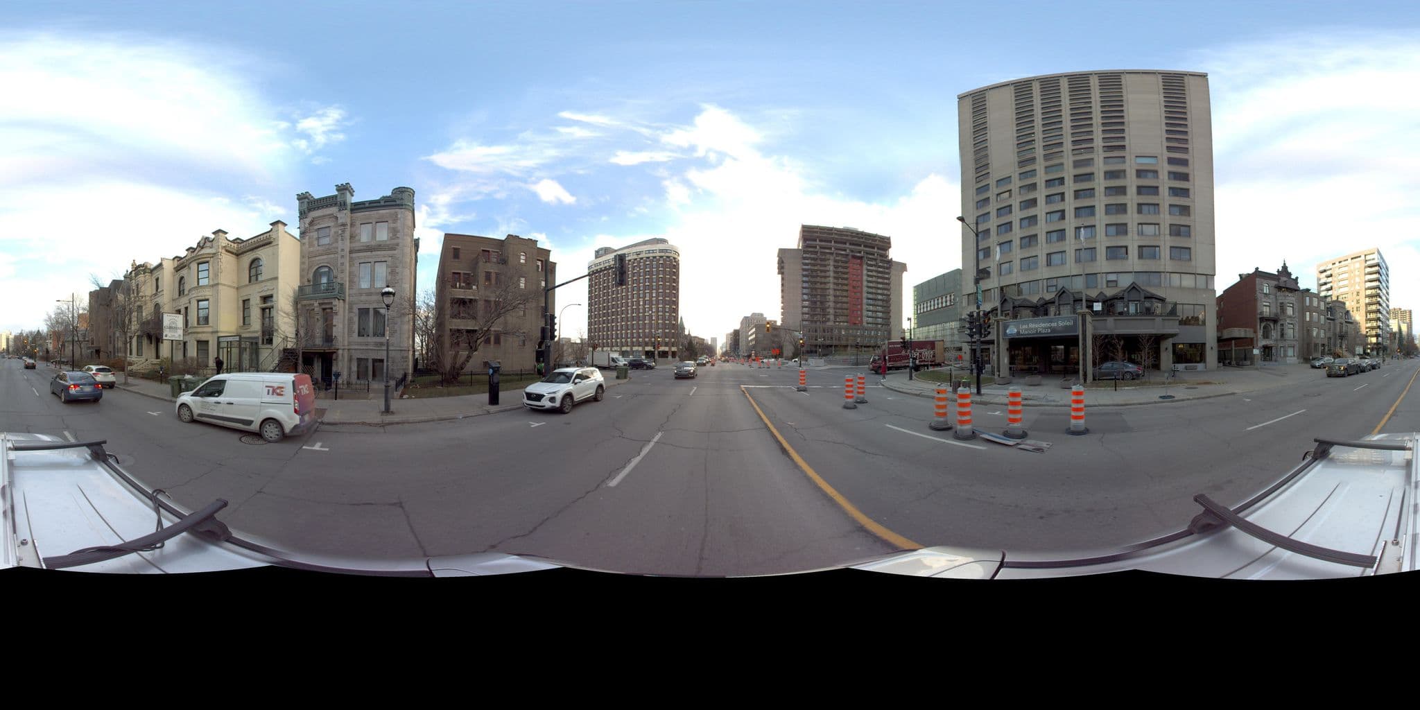 Street view near Grand Plaza Montreal Centre-Ville, Milton-Parc — © VdM (CC BY-SA · Mapillary)
