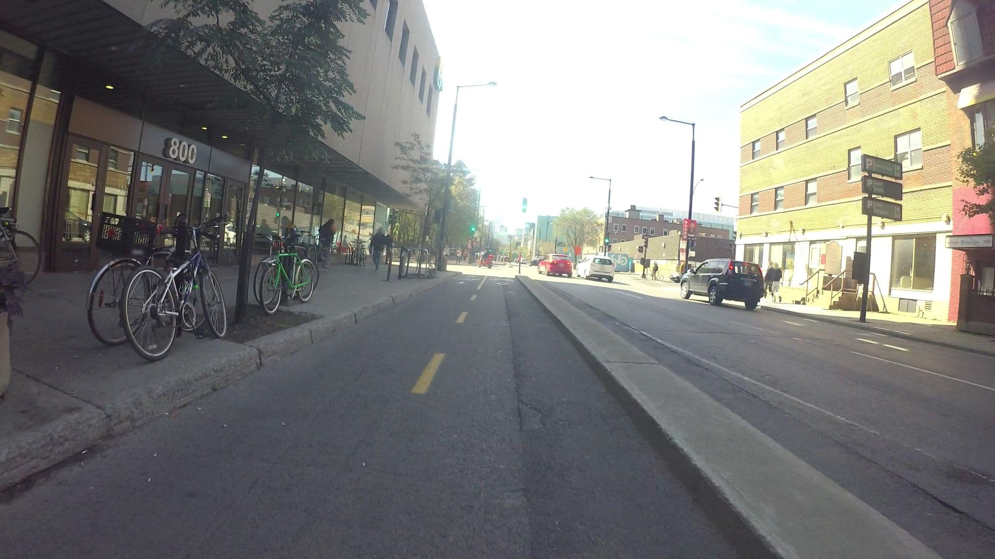 Street view near Auberge Le Pomerol, Milton-Parc — © VdM (CC BY-SA · Mapillary)