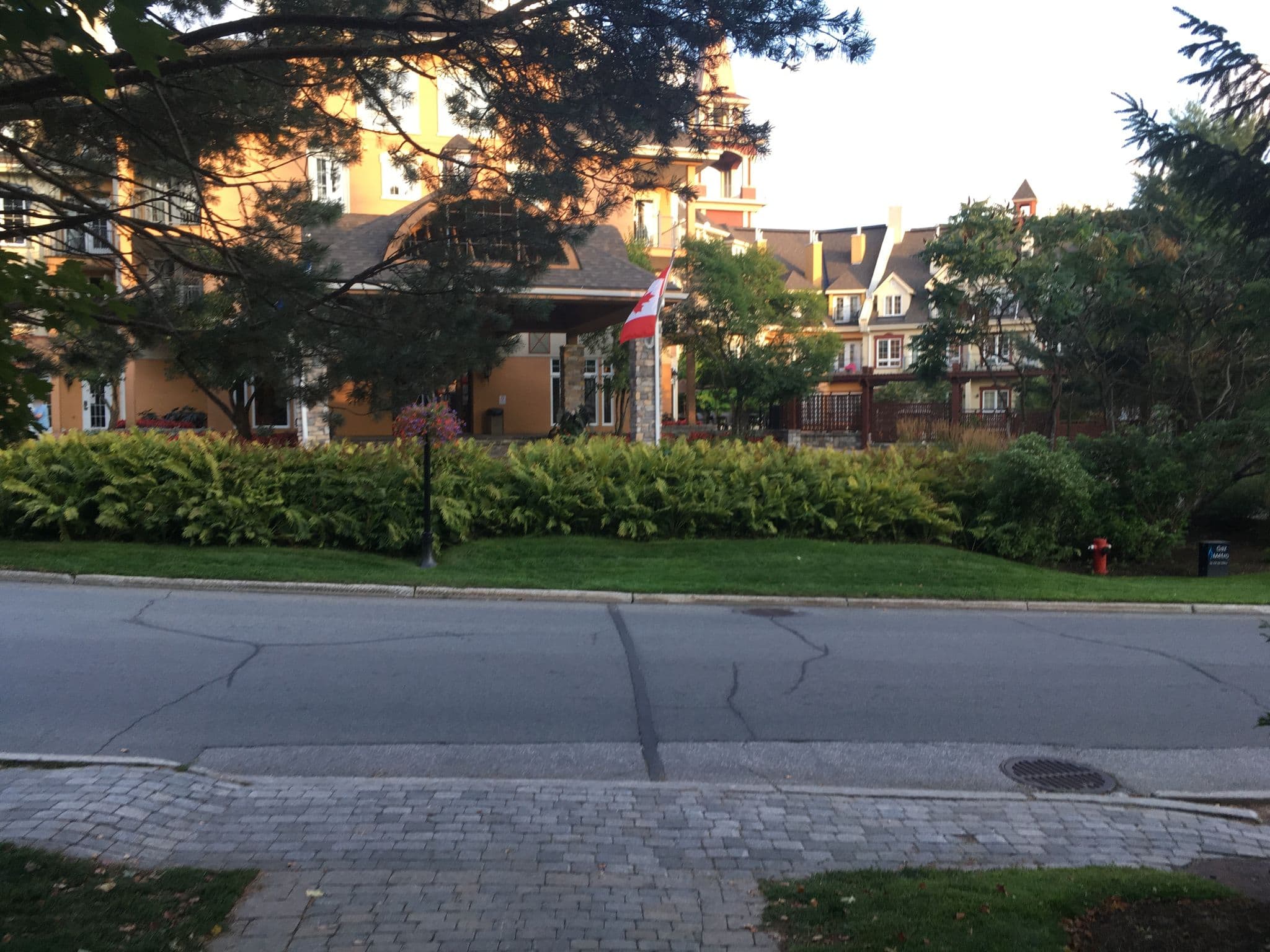 Street view near Tremblant Sunstar, Mont-Tremblant — © brandonc (CC BY-SA · Mapillary)