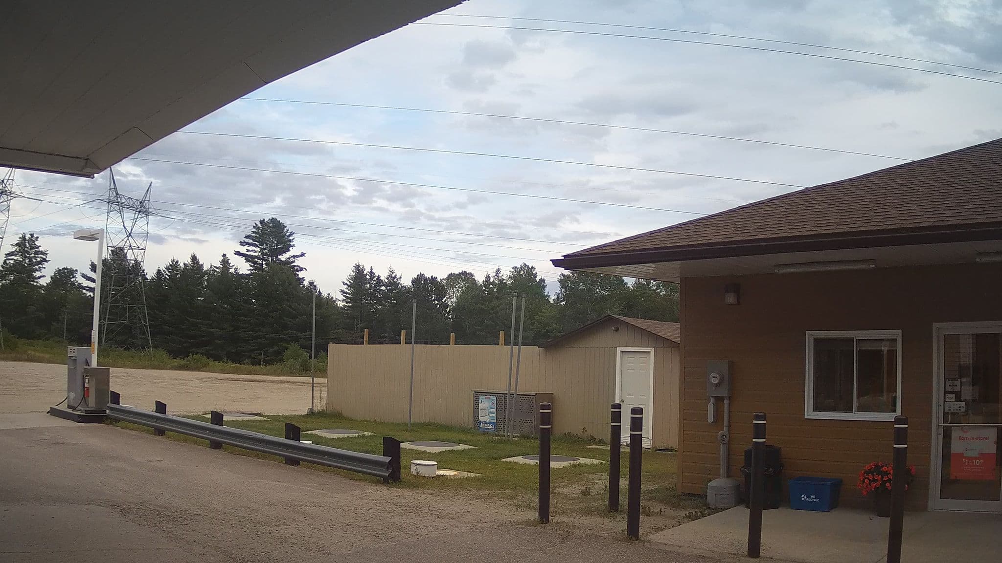 Street view near Rolphton Motel And Restaurant, Deep River — © rps333 (CC BY-SA · Mapillary)