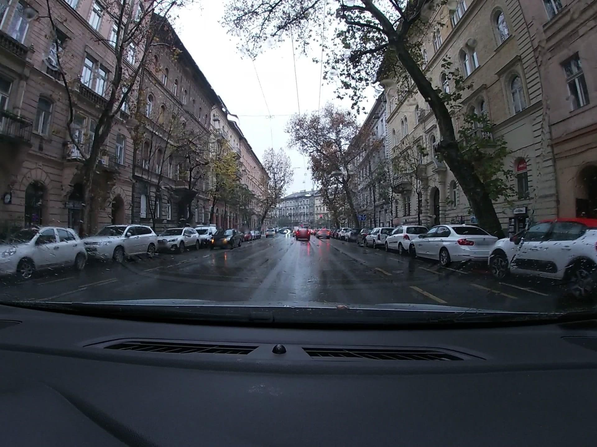 Street view near Hostel Bánki, Lipótváros — © vst (CC BY-SA · Mapillary)