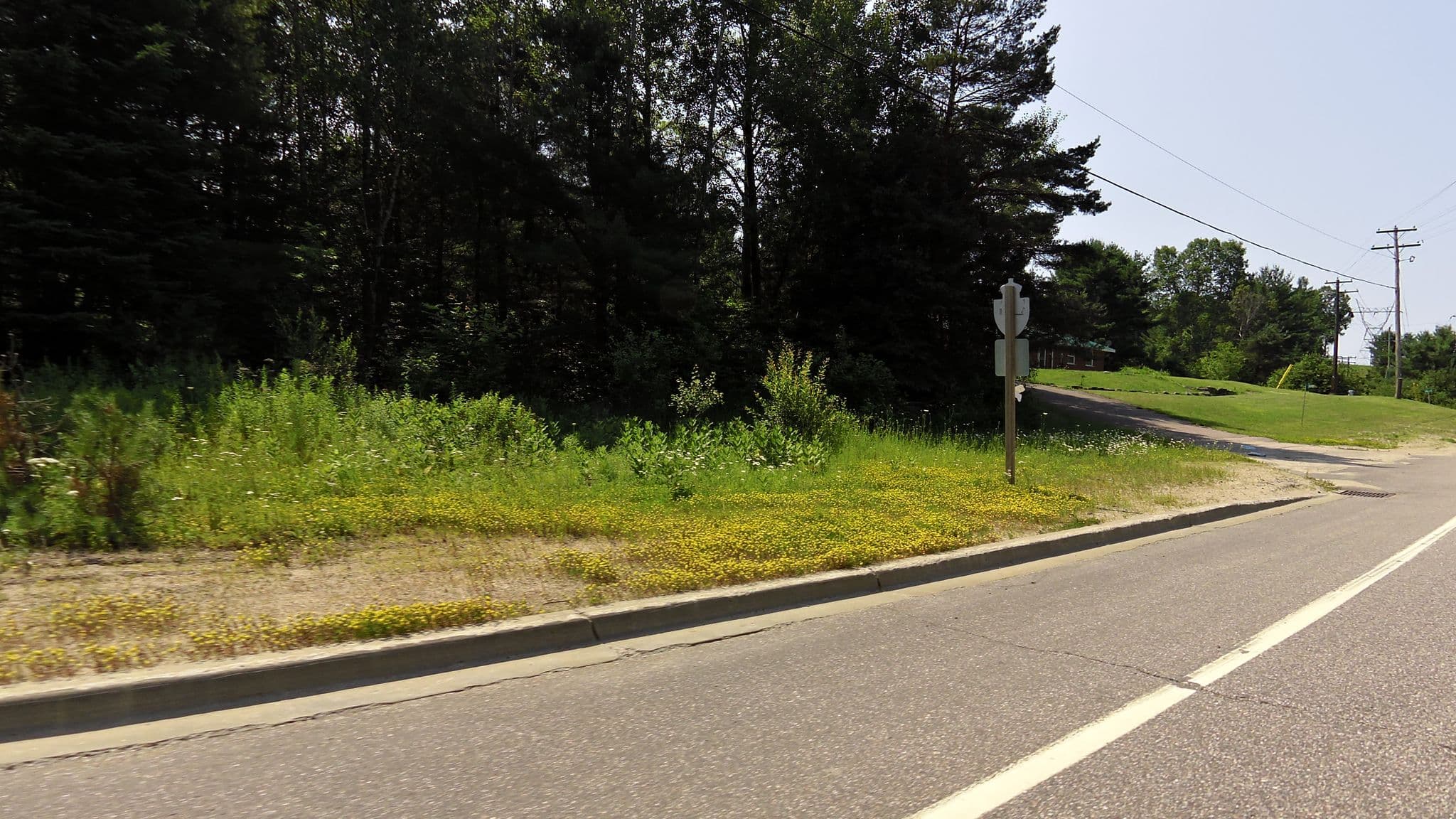Street view near Pine Valley Resort, Deep River — © rps333 (CC BY-SA · Mapillary)