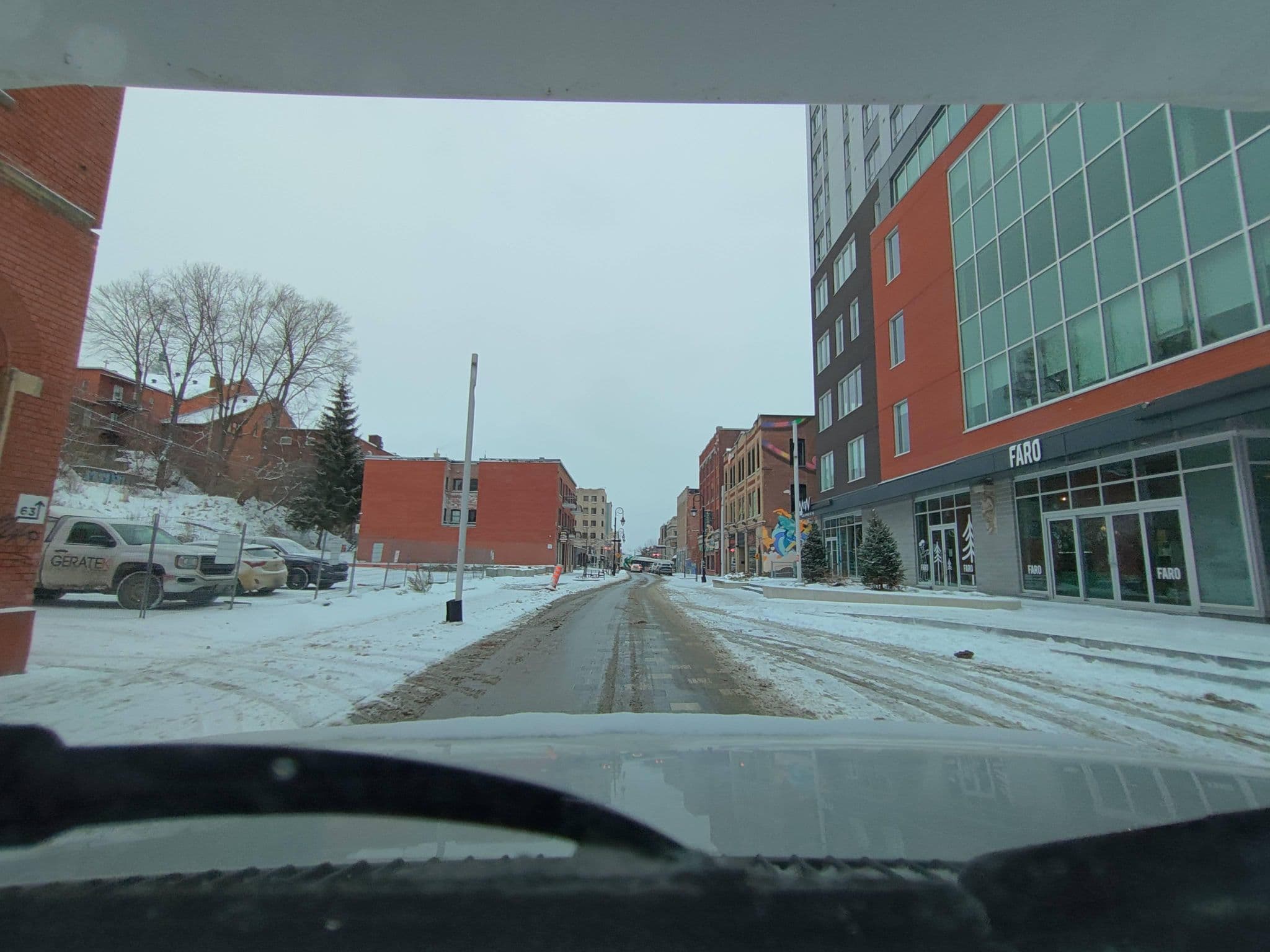 Street view near Dream Team's Office, Sherbrooke — © kibour (CC BY-SA · Mapillary)