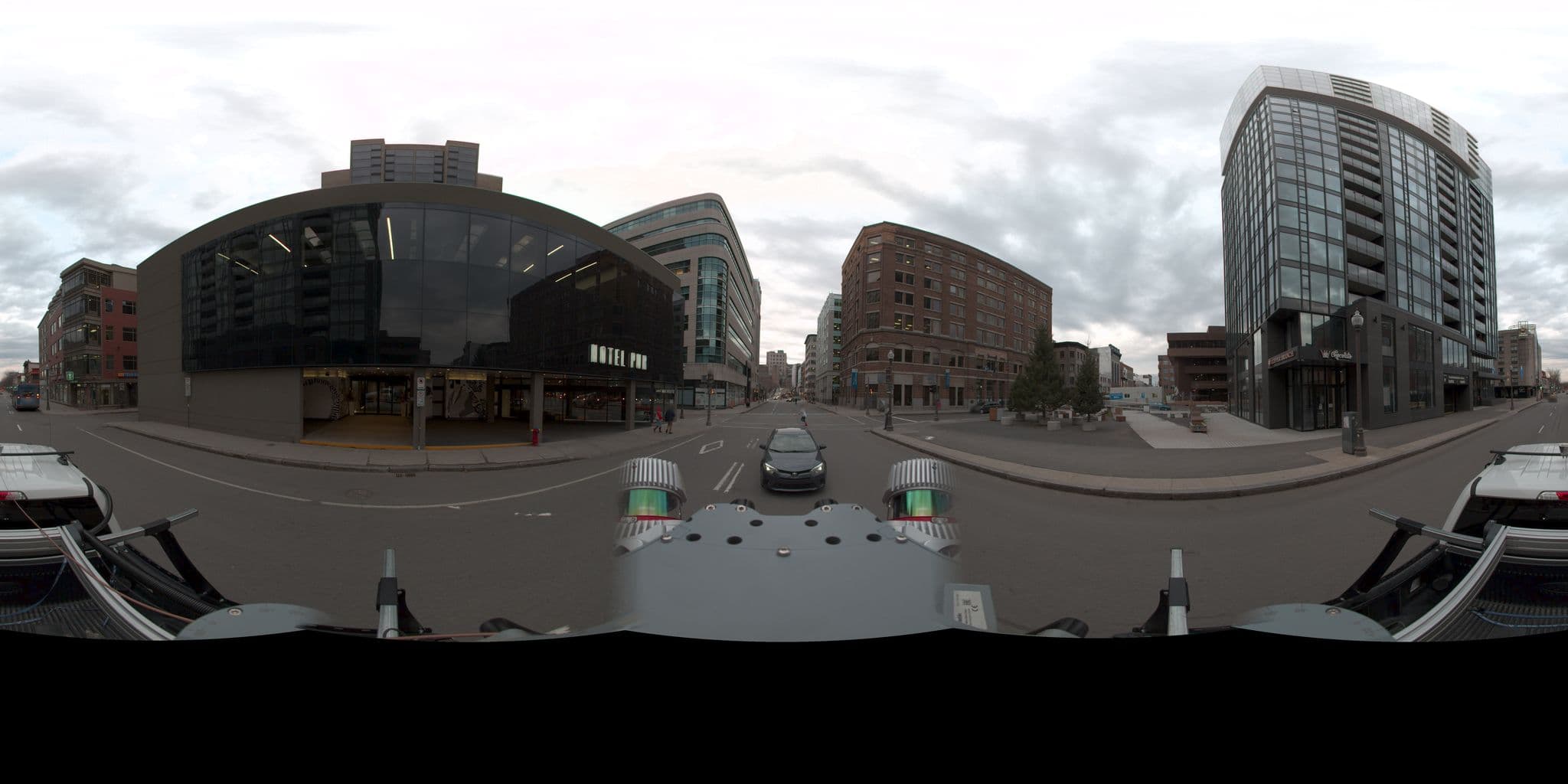 Street view near Tryp Hotel Pur, Québec — © BPRSTC (CC BY-SA · Mapillary)