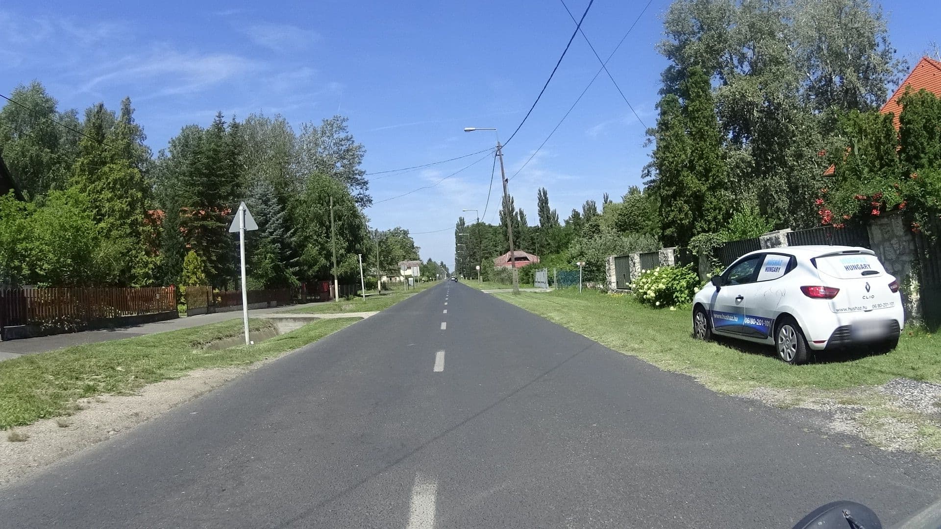 Street view near Janette hotel, Balatonberény — © 468p (CC BY-SA · Mapillary)