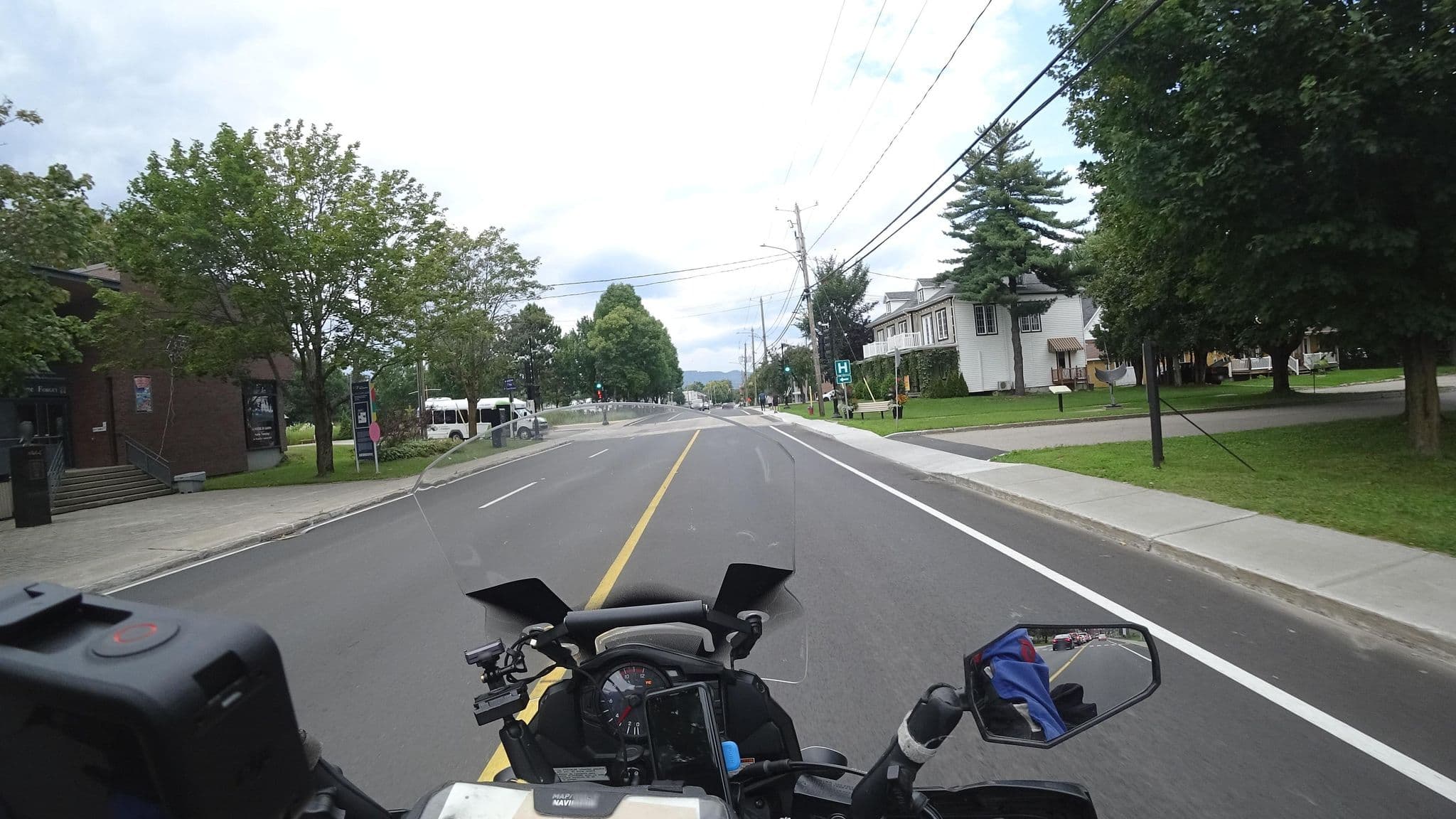 Street view near Petit Hôtel Du Coeur De Loup, Baie-Saint-Paul — © michelcouturemotomcm (CC BY-SA · Mapillary)