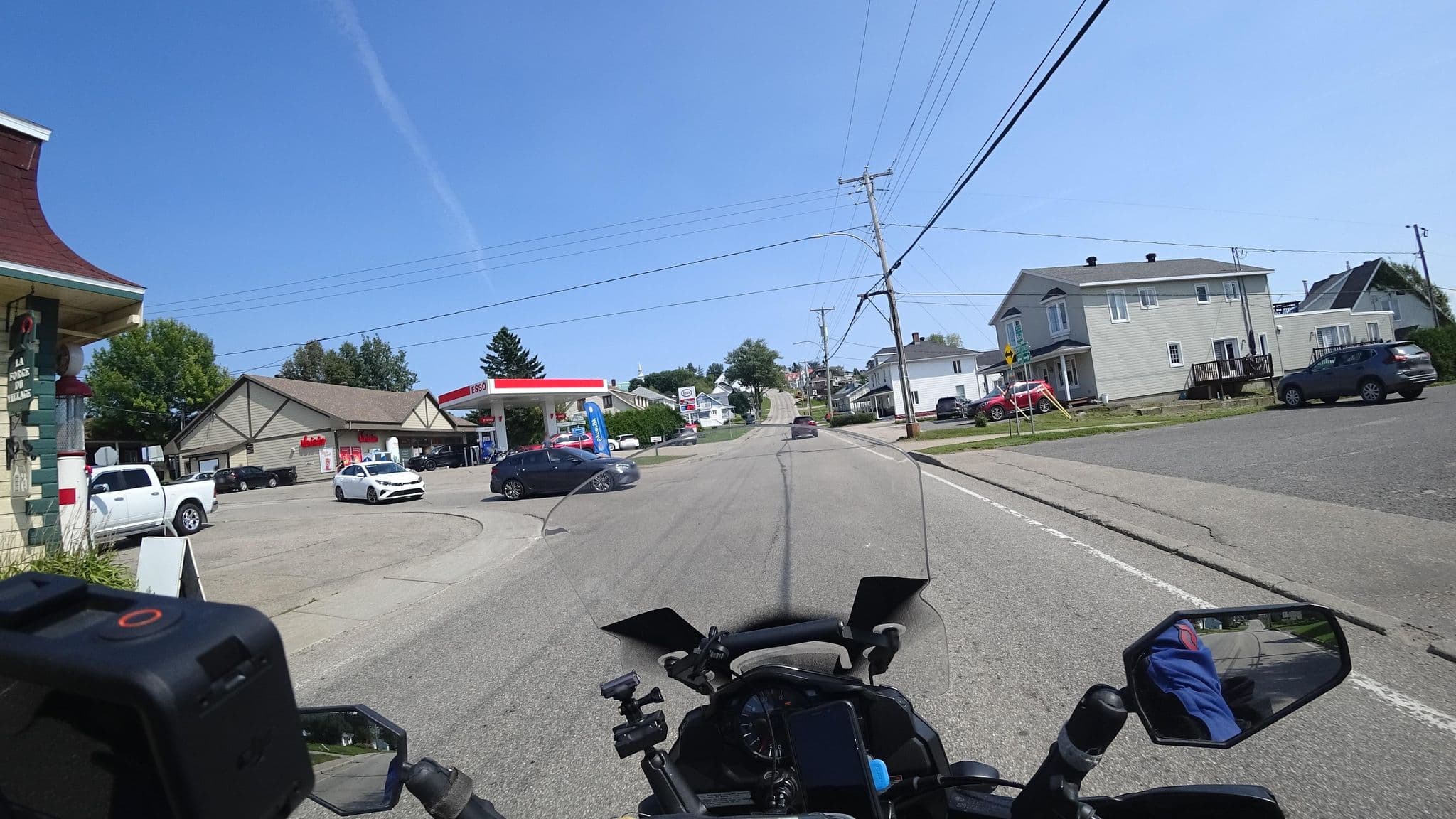 Street view near Secret de Charlevoix, Baie-Saint-Paul — © michelcouturemotomcm (CC BY-SA · Mapillary)