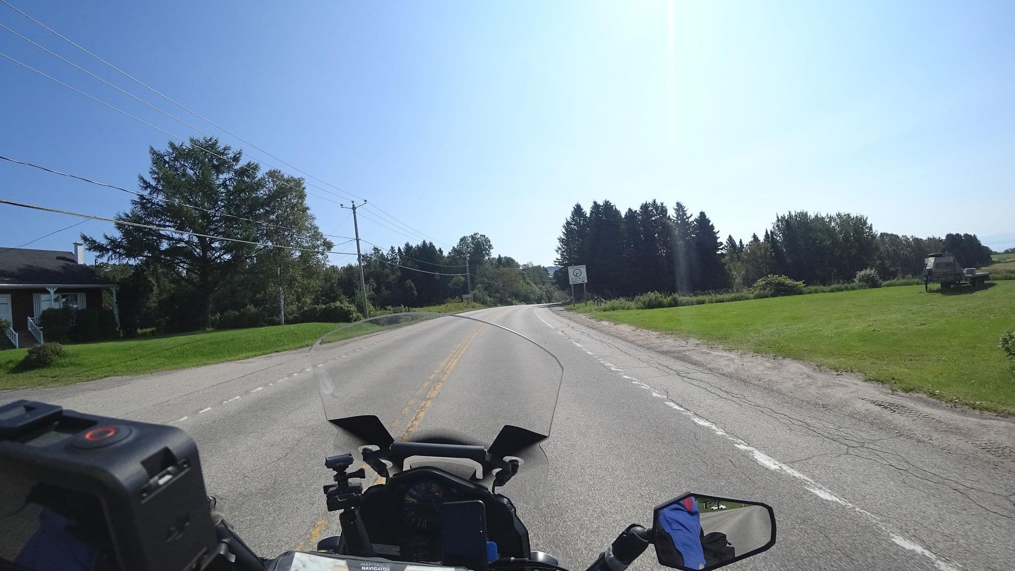 Street view near Auberge de nos Aïeux, Baie-Saint-Paul — © michelcouturemotomcm (CC BY-SA · Mapillary)