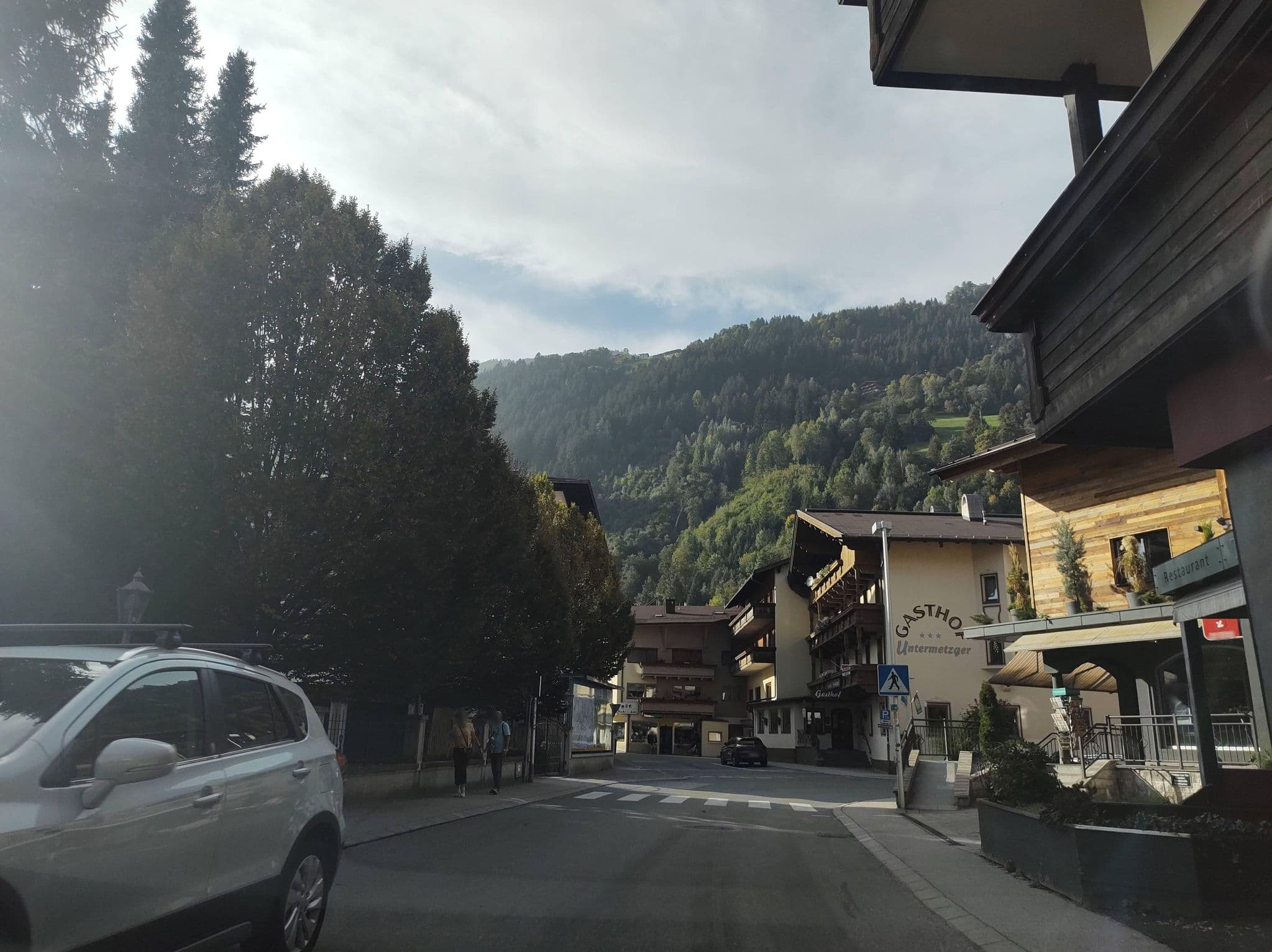 Street view near Tiroler Hof, Zell am Ziller — © thetornado76 (CC BY-SA · Mapillary)