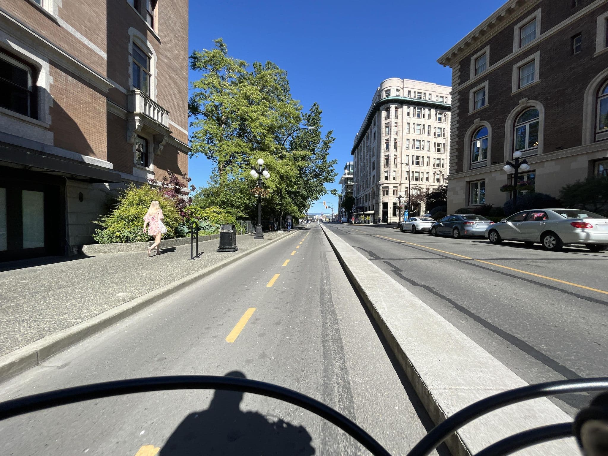 Street view near Union Club of B C, Victoria-Downtown — © sssmc (CC BY-SA · Mapillary)