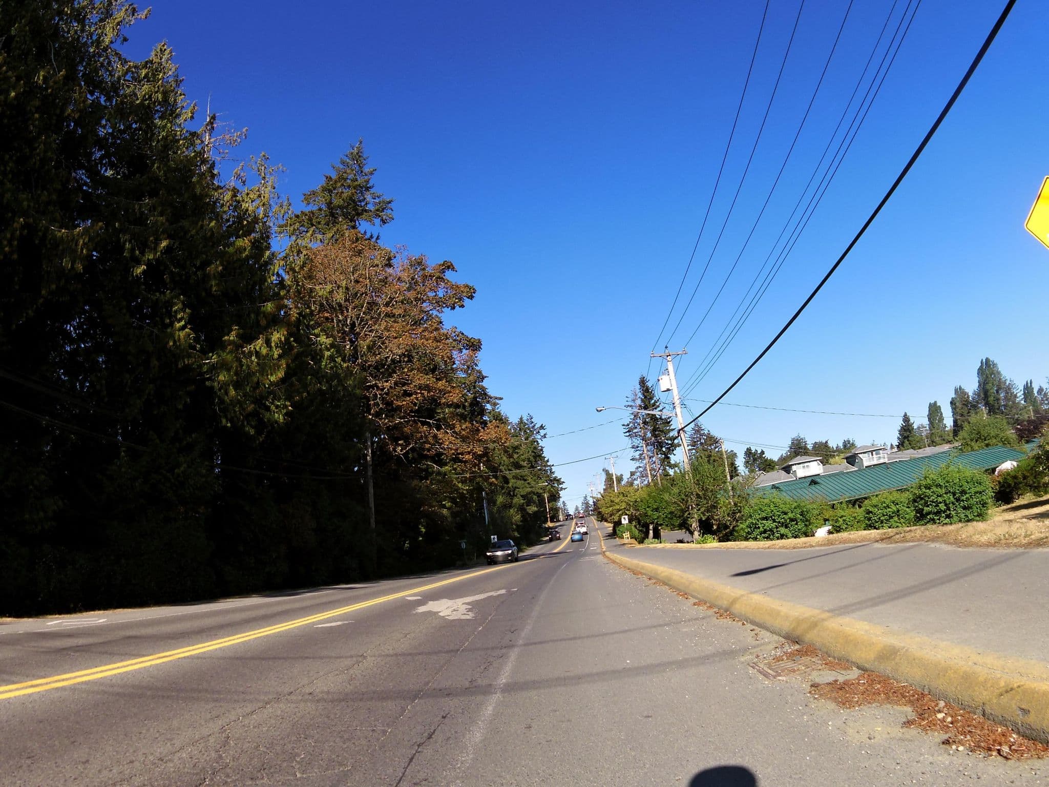 Street view near Harbour House Hotel and Organic Farm, Ganges — © andrewsnow (CC BY-SA · Mapillary)