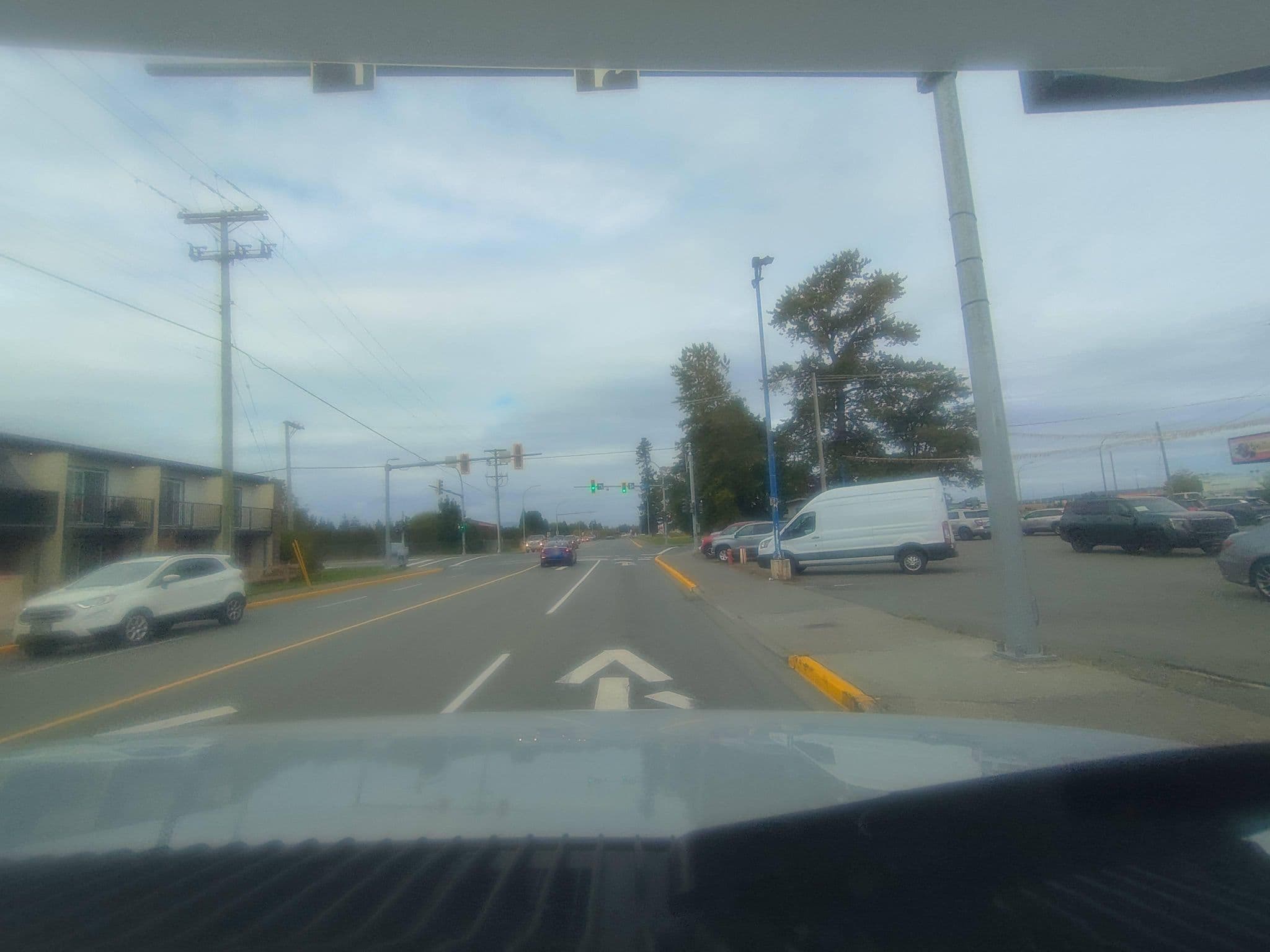 Street view near town center inn, Campbell River — © kibour (CC BY-SA · Mapillary)