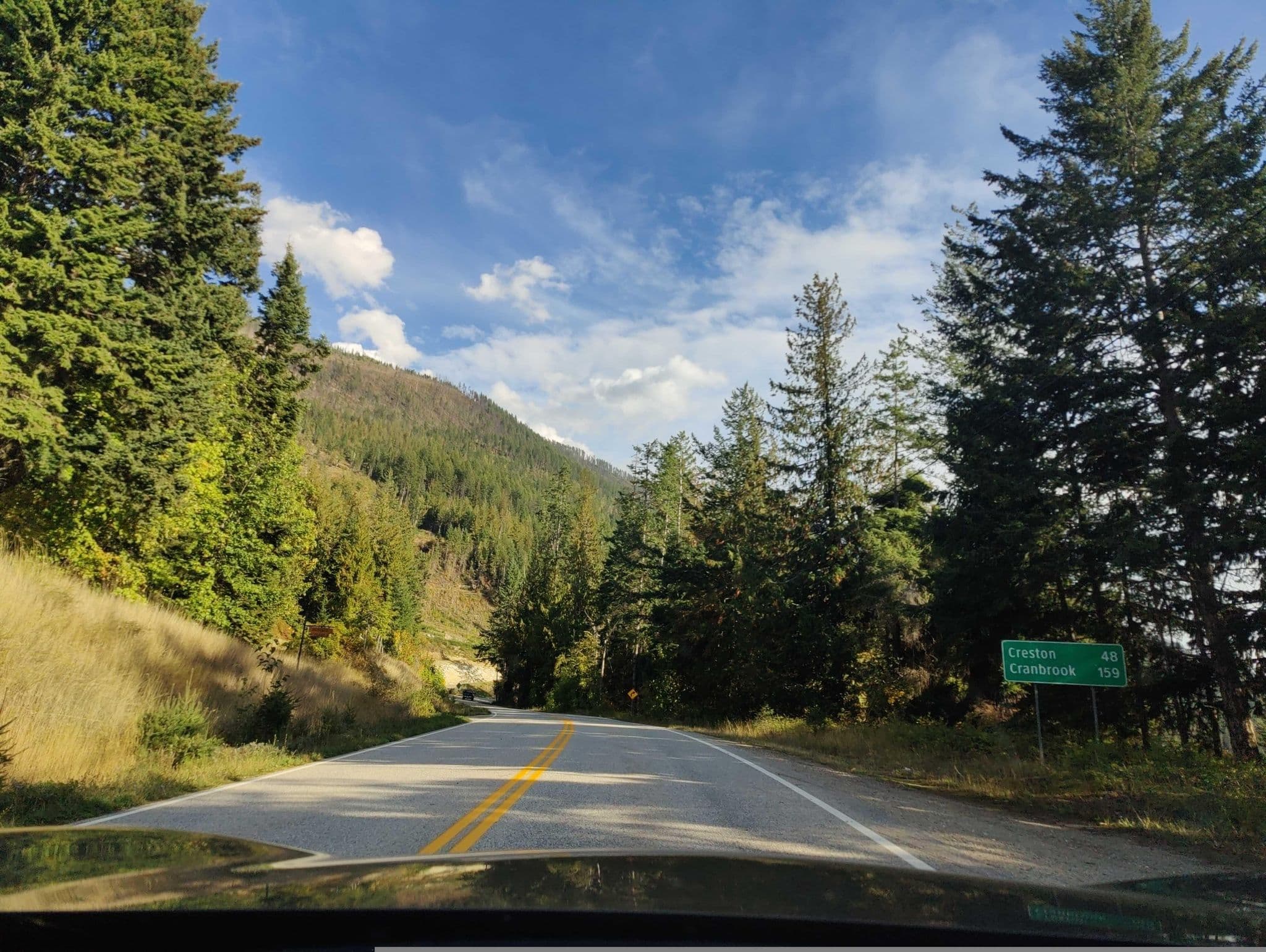 Street view near Kootenay Lake Lodge, Nelson — © elphix (CC BY-SA · Mapillary)
