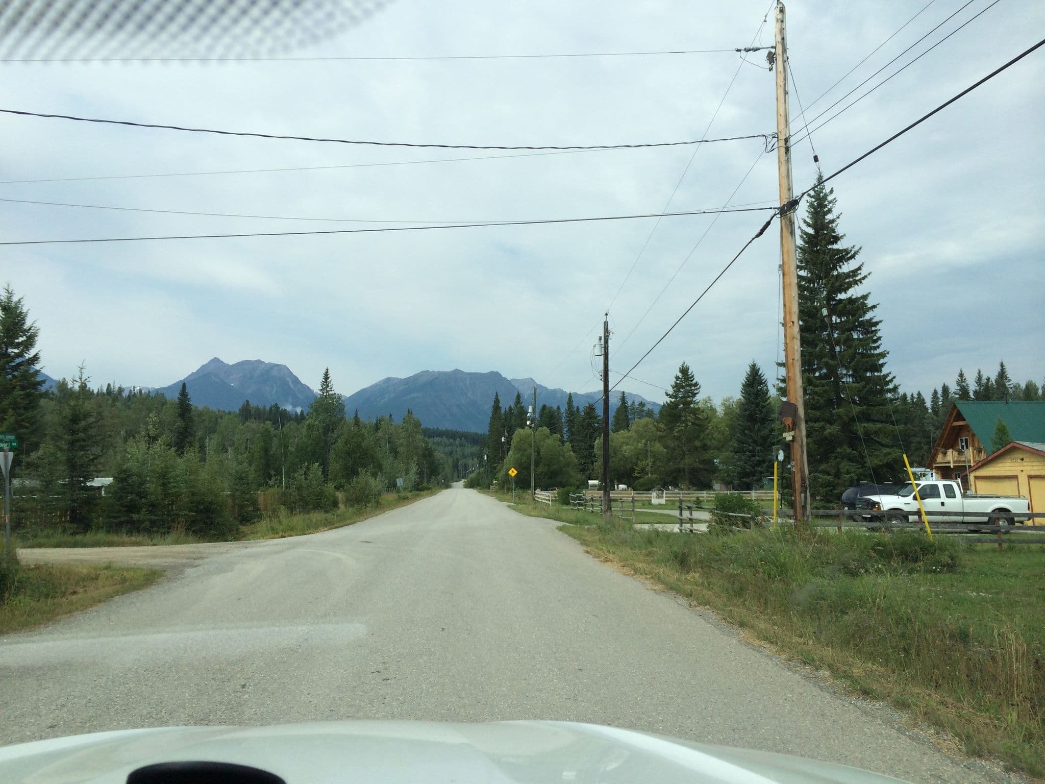 Street view near Kicking Horse Kabins, Golden — © anavz (CC BY-SA · Mapillary)