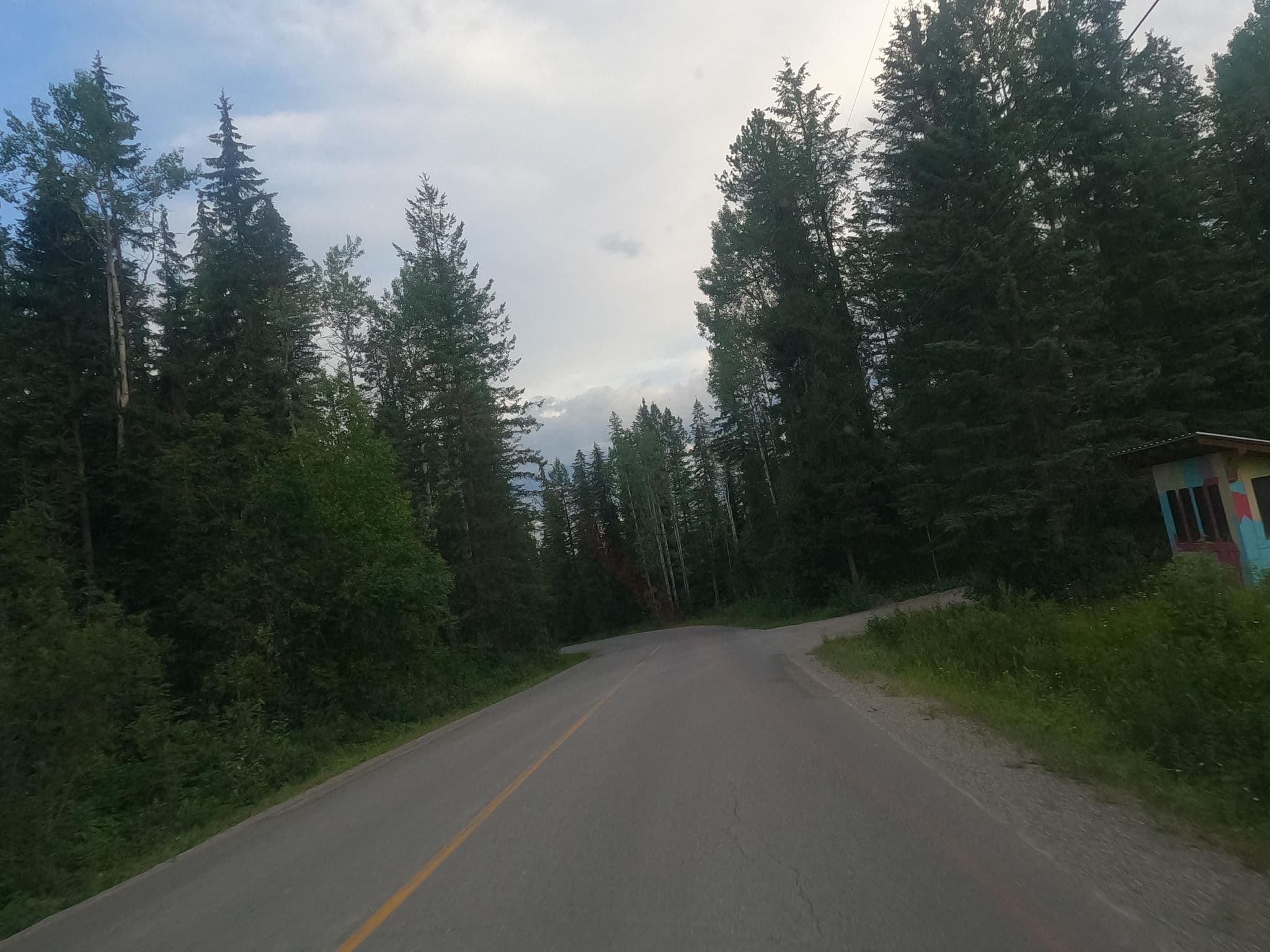 Street view near Quantum Leaps Lodge Ltd, Golden — © rps333 (CC BY-SA · Mapillary)