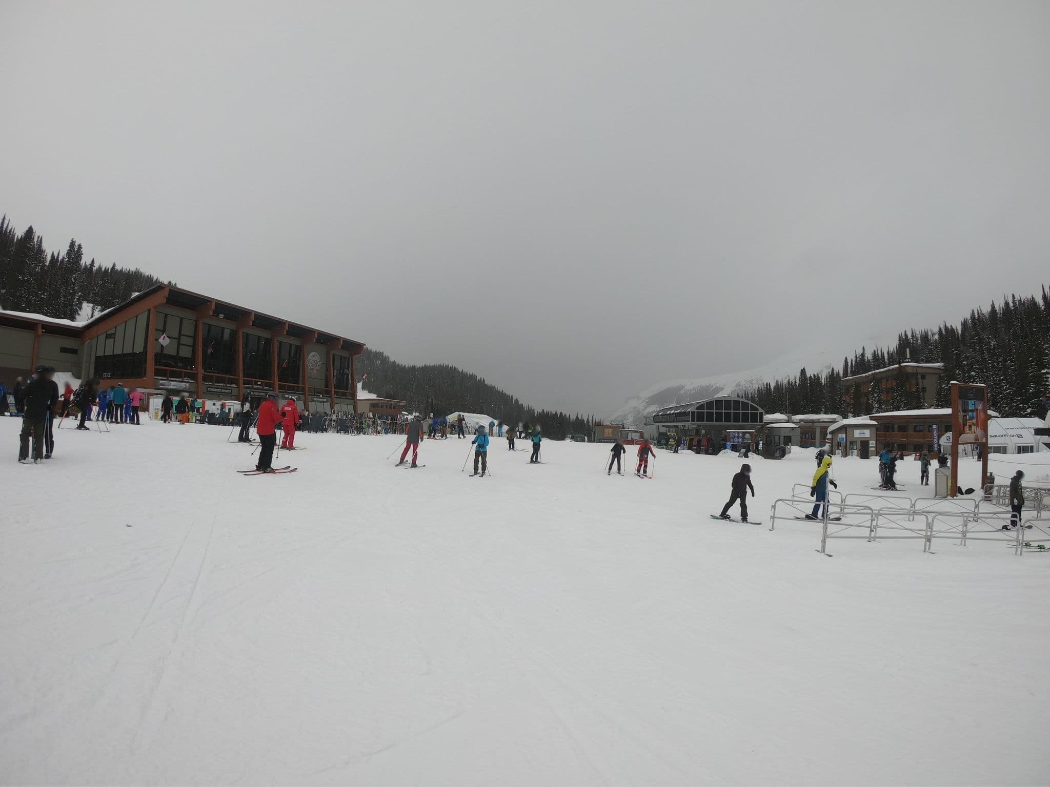 Street view near Slush Cup Base!, Banff — © adamdunn (CC BY-SA · Mapillary)