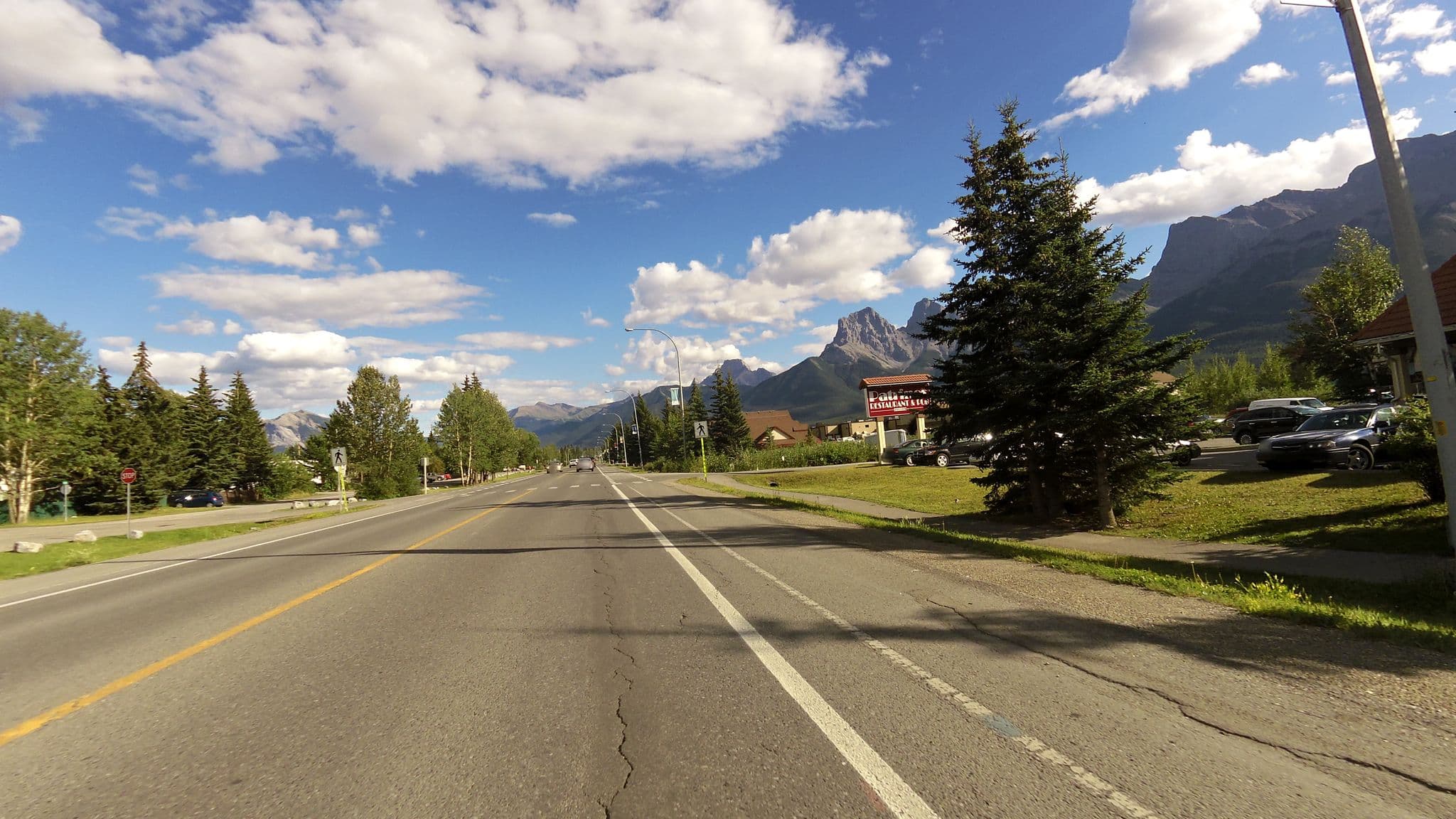 Street view near Super 8, Canmore — © rps333 (CC BY-SA · Mapillary)