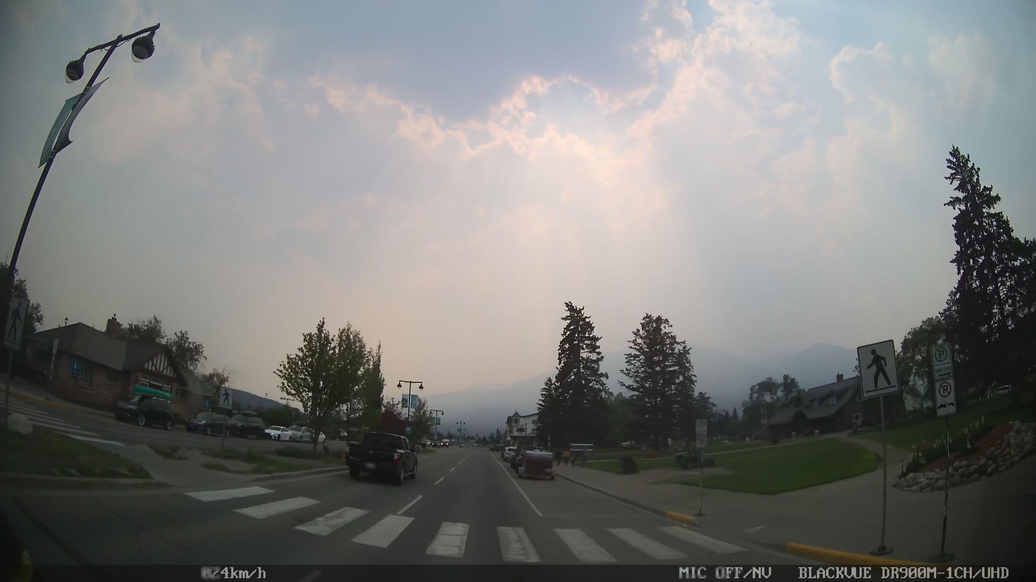 Street view near Coast Pyramid Lake Resort, Jasper — © rps333 (CC BY-SA · Mapillary)