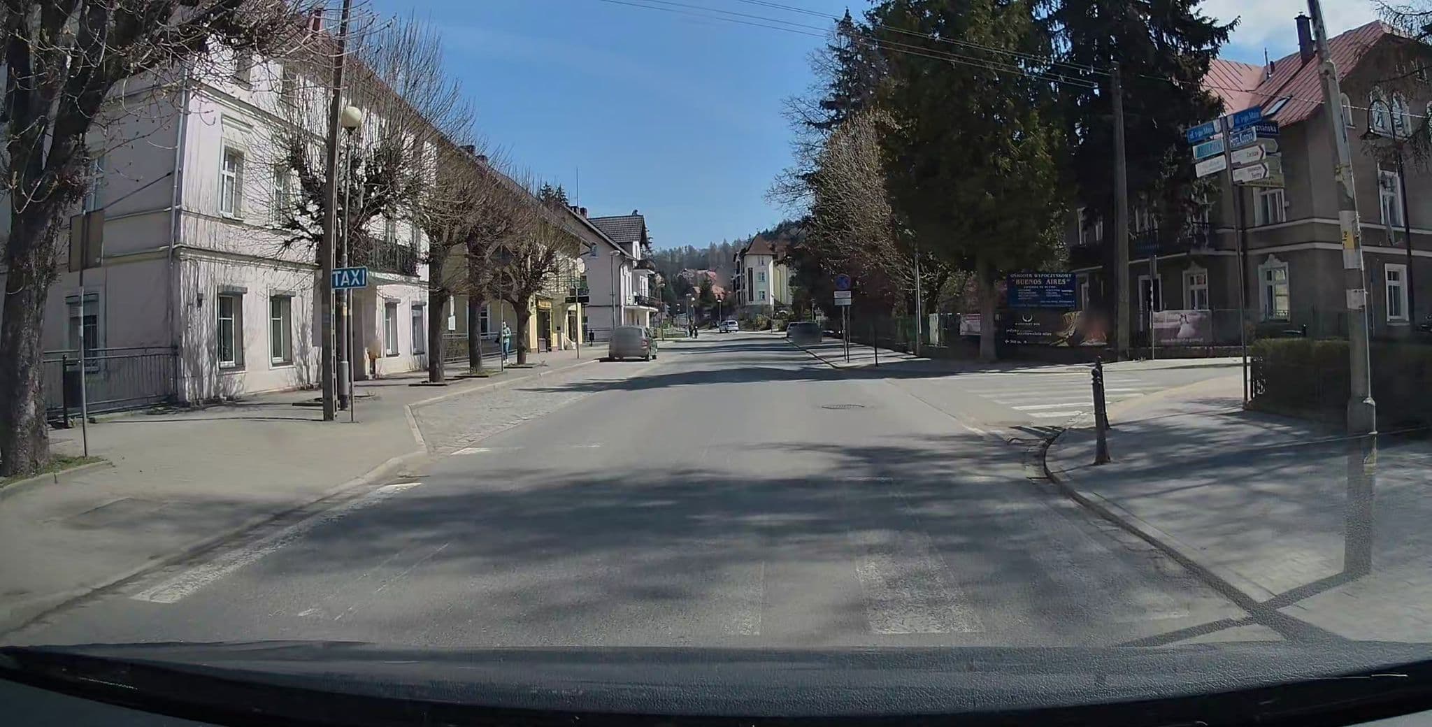 Street view near Apartament Familijny, Kudowa-Zdrój — © gpsmapper (CC BY-SA · Mapillary)