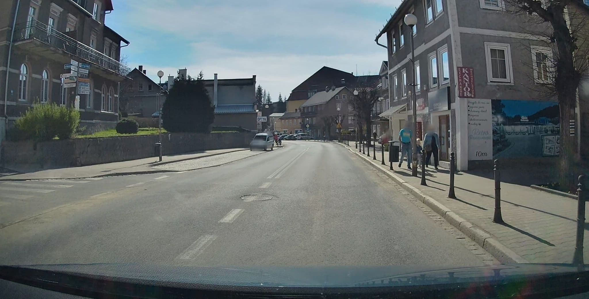 Street view near Hajduczek. Pokoje Gościnne. Kukla B., Kudowa-Zdrój — © gpsmapper (CC BY-SA · Mapillary)