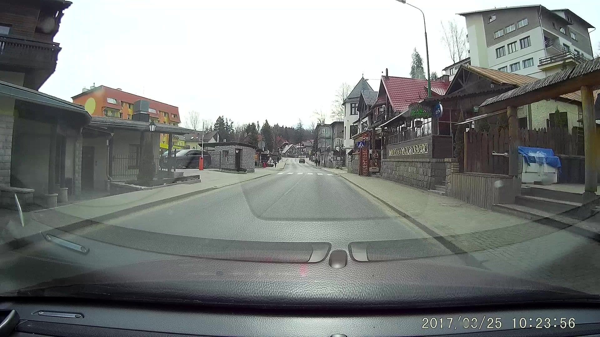 Street view near Agat. FHU. Hochół Z., Szklarska Poręba — © dasza (CC BY-SA · Mapillary)