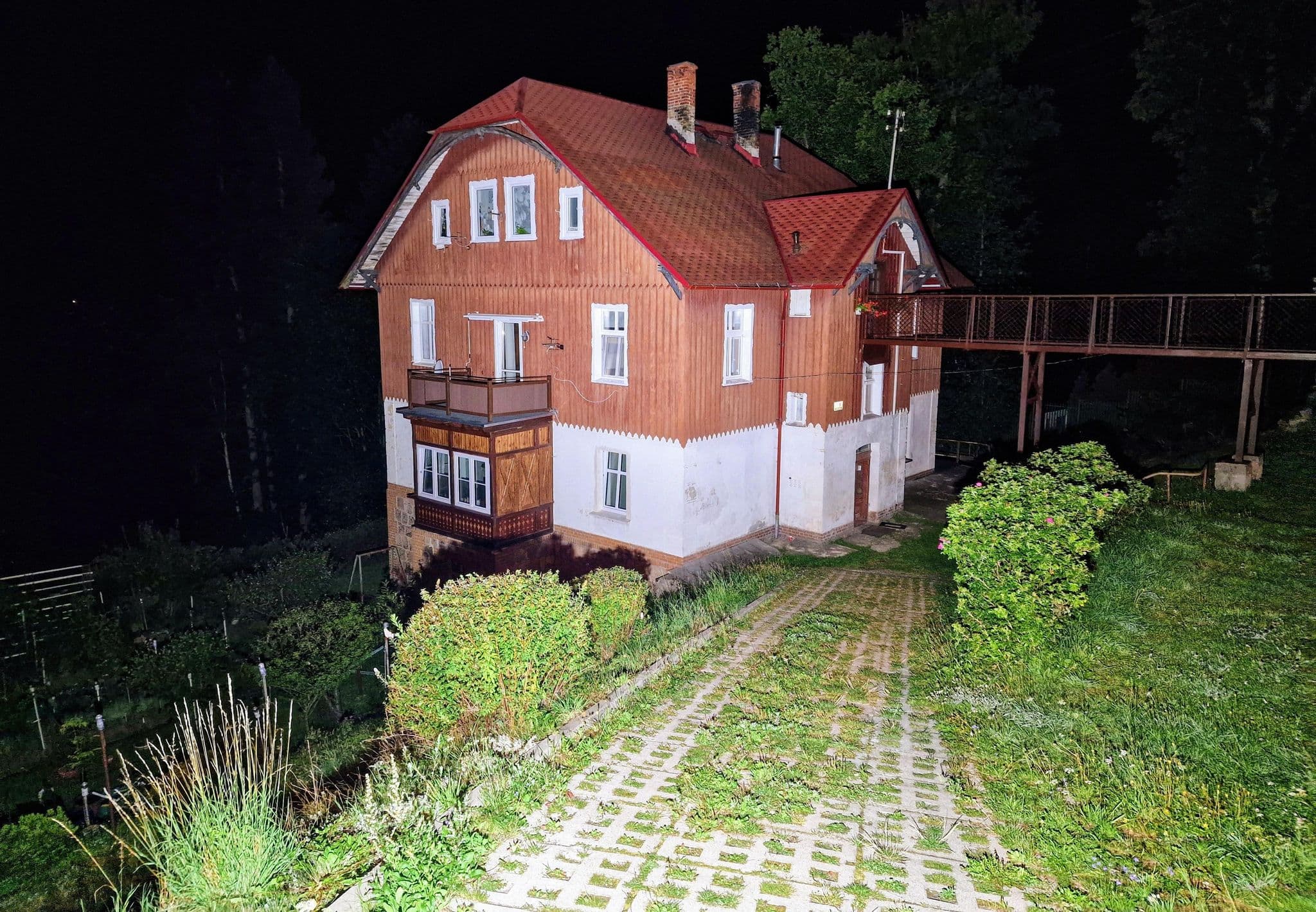 Street view near Wynajem Pokoi Zenon Oleszkiewicz, Szklarska Poręba — © km2bp (CC BY-SA · Mapillary)