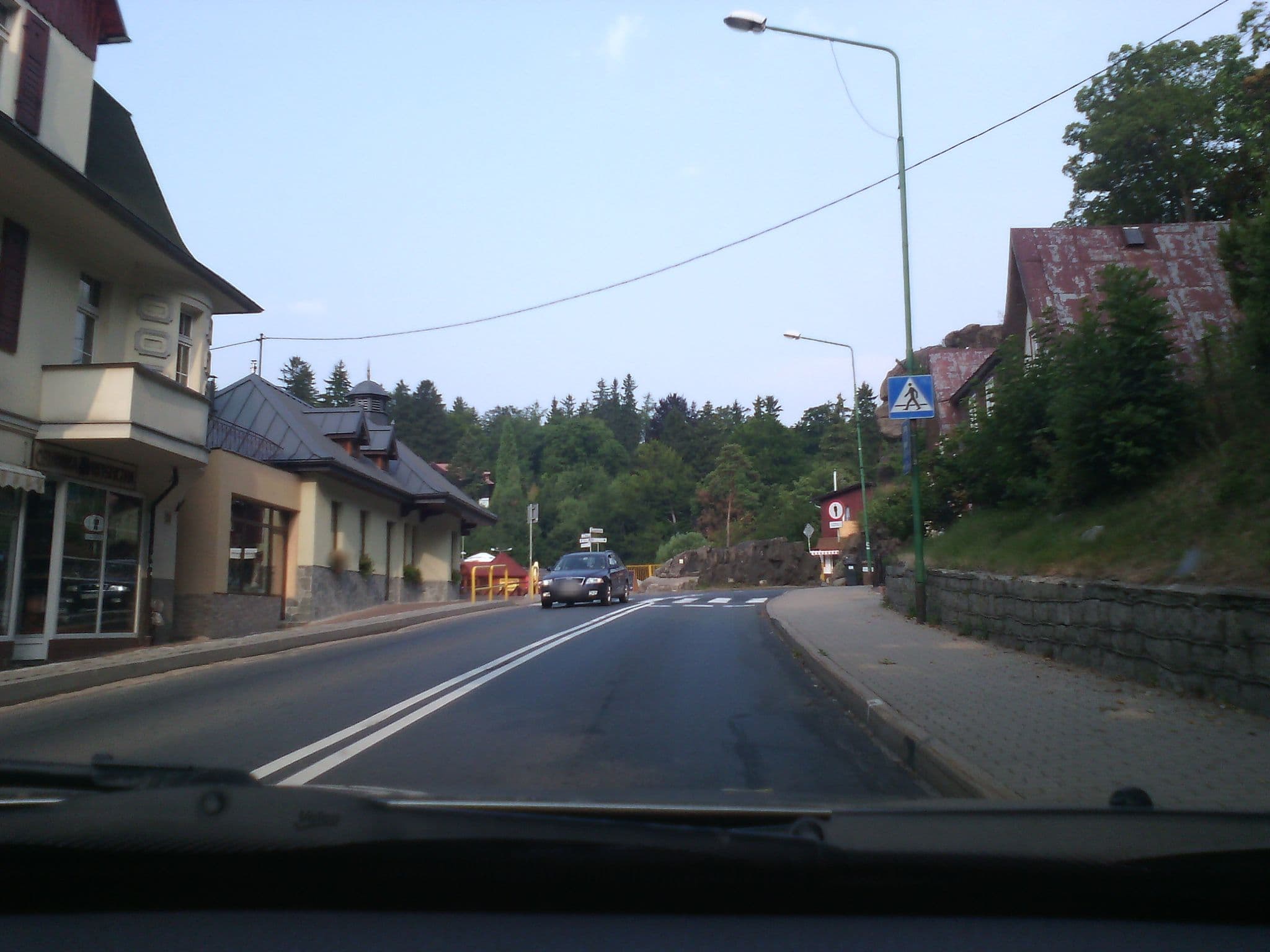 Street view near Dragon House, Szklarska Poręba — © domiss (CC BY-SA · Mapillary)