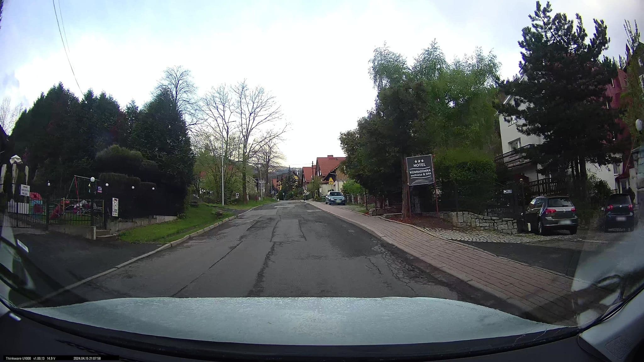 Street view near Janeczka. Pokoje gościnne, Karpacz — © maxim752 (CC BY-SA · Mapillary)