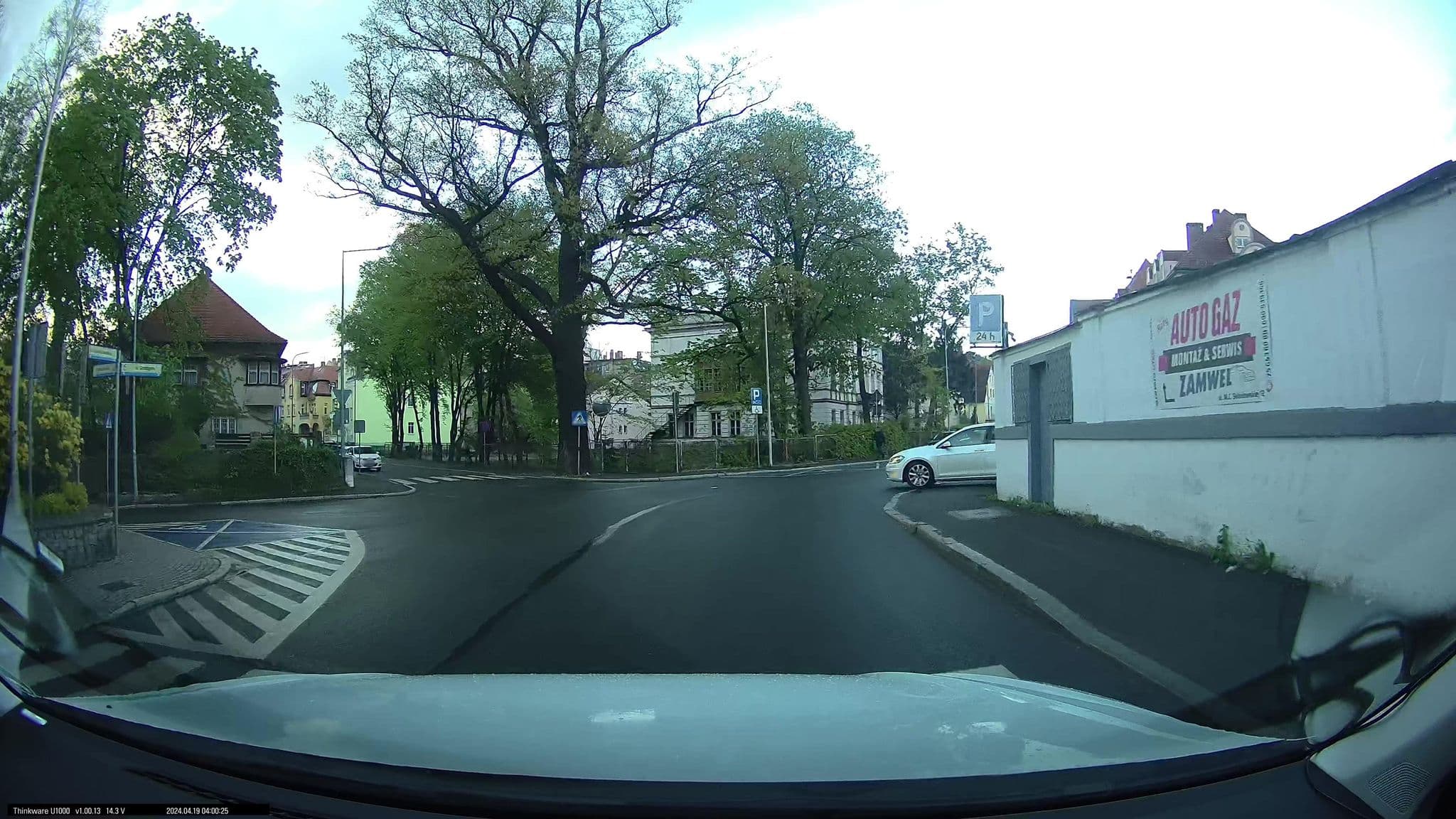 Street view near Apartament Centrum Sklodowskiej, Jelenia Góra — © maxim752 (CC BY-SA · Mapillary)