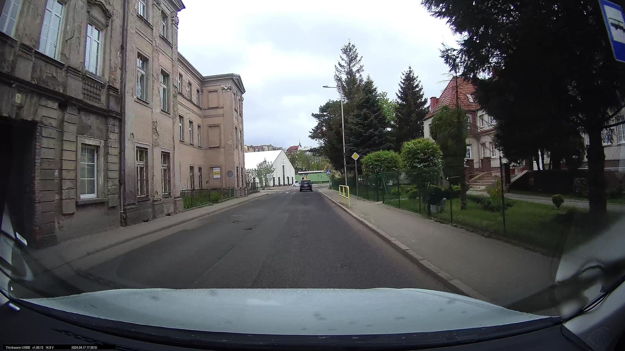 Street view near Bursa szkolna nr 1, Jelenia Góra — © maxim752 (CC BY-SA · Mapillary)