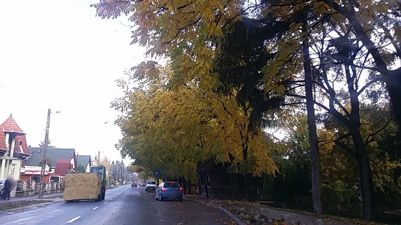 Street view near Napfény Vendégház és Apartman, Szilvásvárad — © utvonalfelmeresek (CC BY-SA · Mapillary)