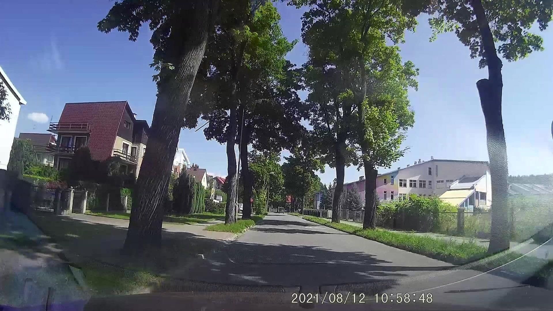 Street view near Król Aleksander. Pokoje Gościnne, Polanica-Zdrój — © dasza (CC BY-SA · Mapillary)