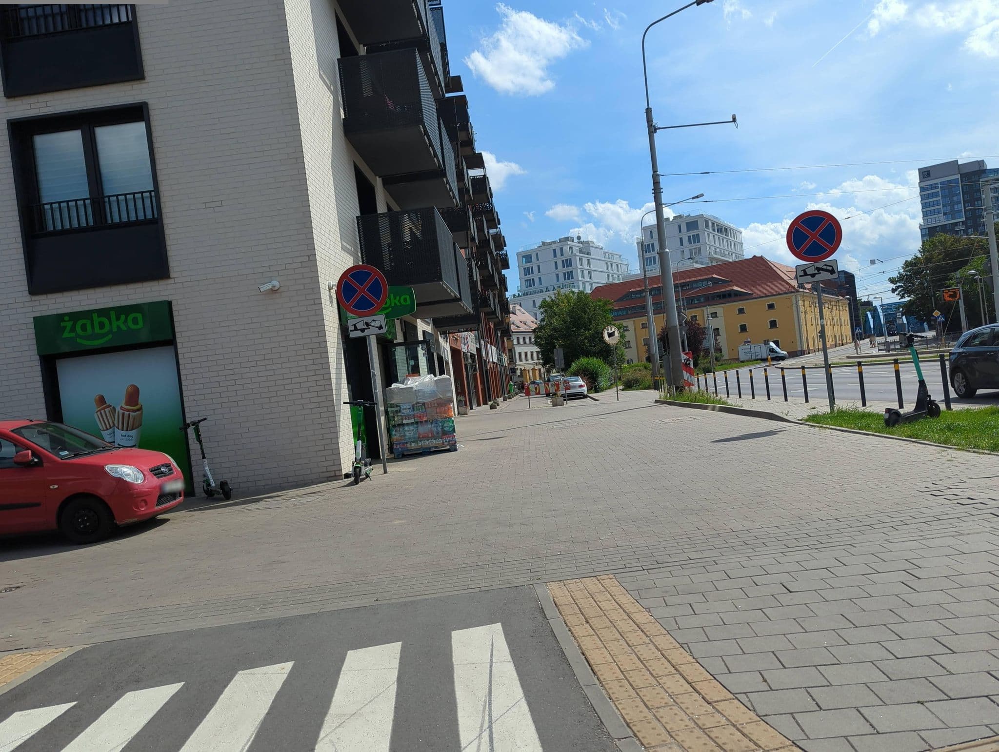 Street view near Exclusive Apartments, Rejon placu Świętego Macieja — © danvyr (CC BY-SA · Mapillary)