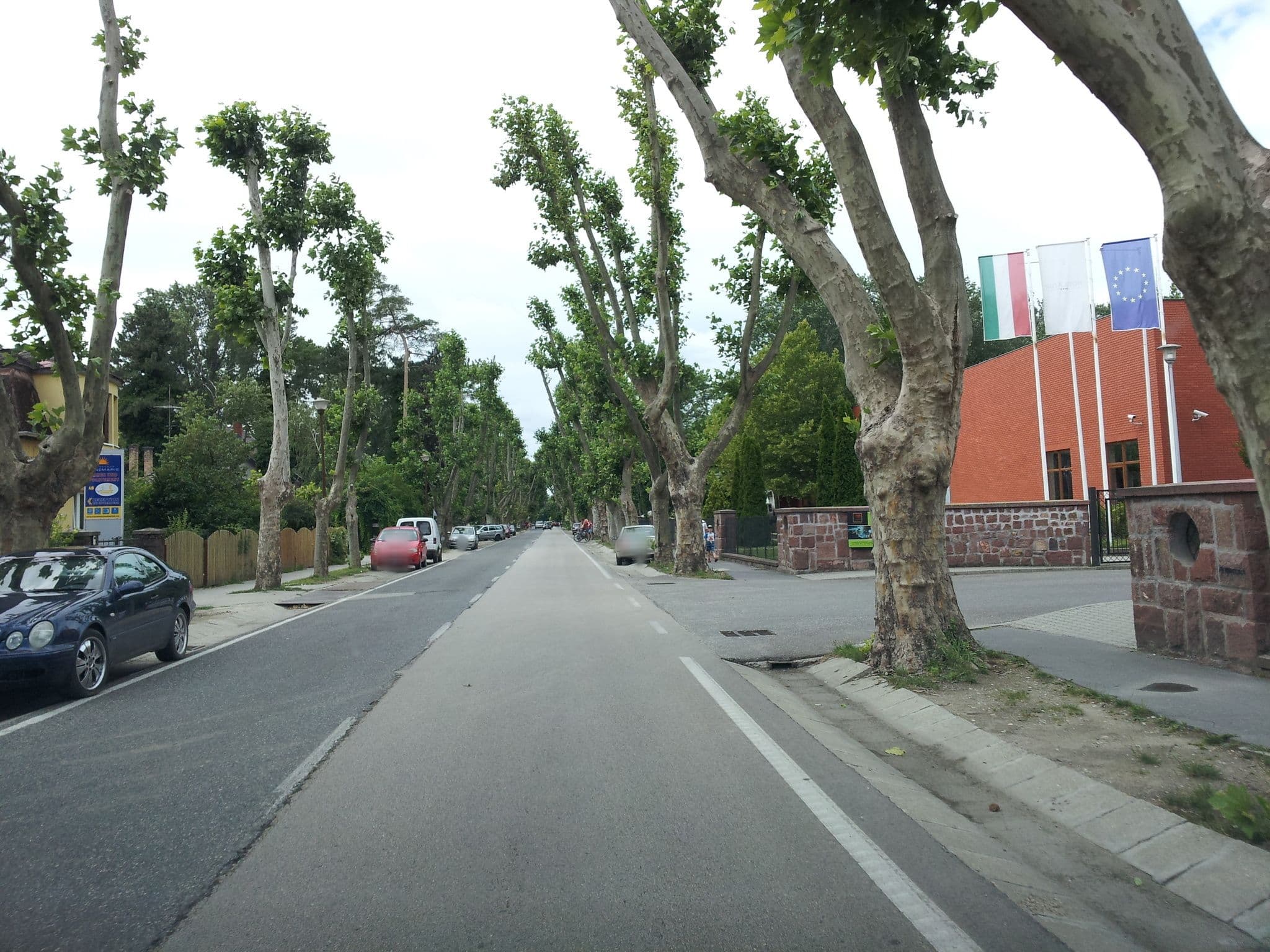 Street view near calvados, Siófok — © kolesajr (CC BY-SA · Mapillary)