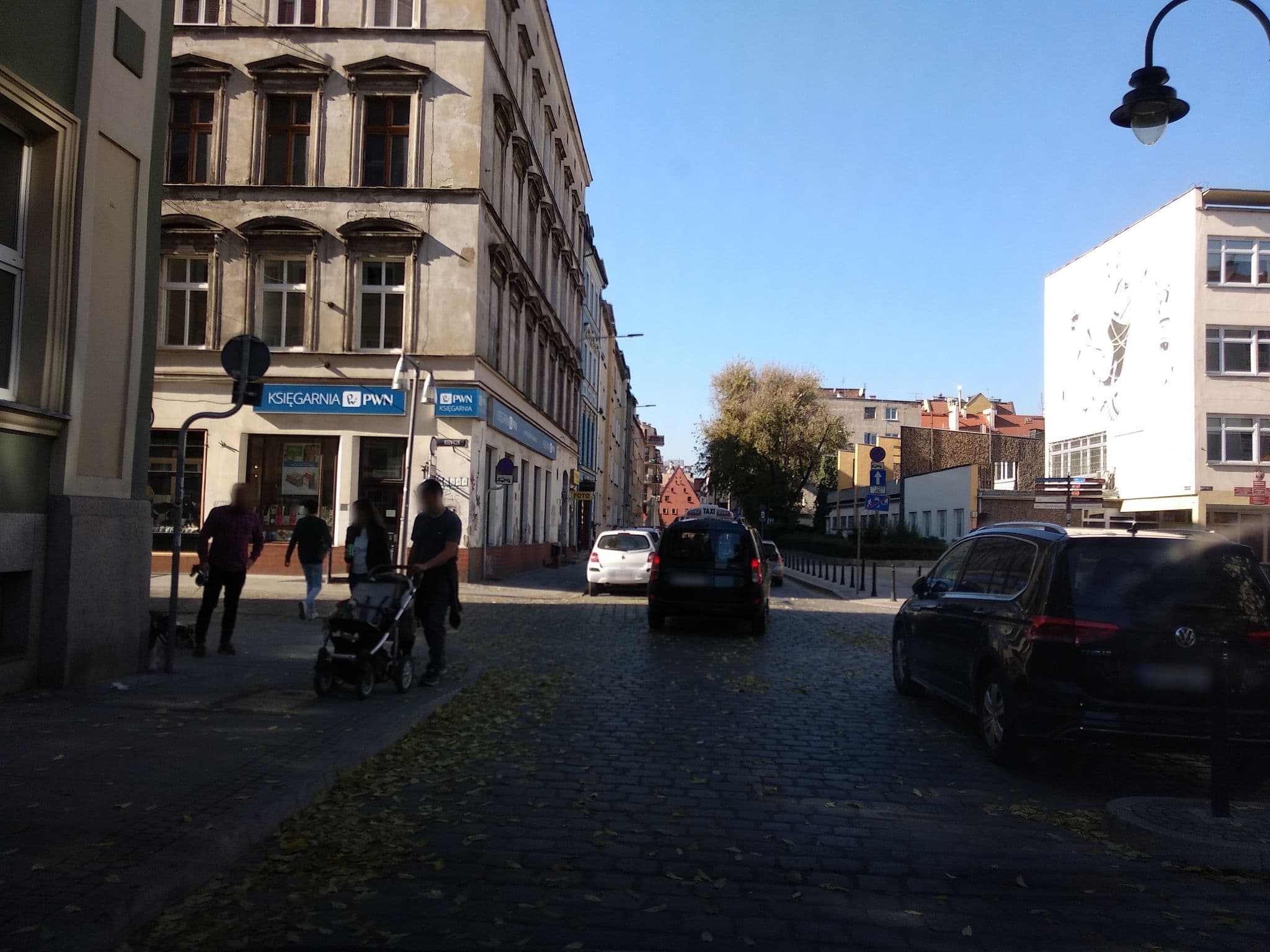 Street view near "Mtc-Marketing Trading Connsulting" Sp. z o.o., Stare Miasto — © misiekwr (CC BY-SA · Mapillary)