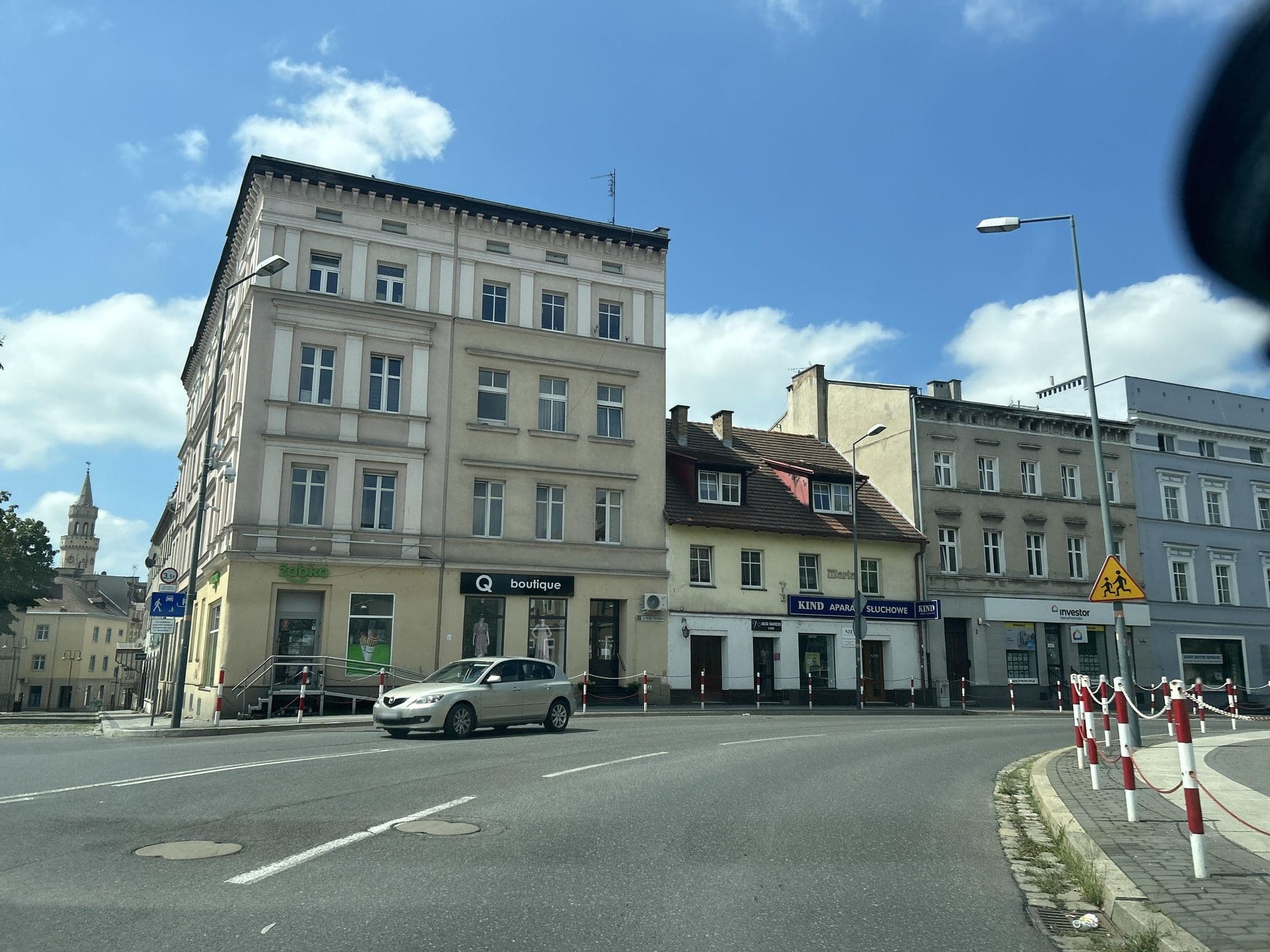 Street view near "Słowobud" S.C. Józef Słociak Przedsiębiorstwo Budowlane Produkcyjno-Usługowo-Handlowe, Opole — © strudel (CC BY-SA · Mapillary)