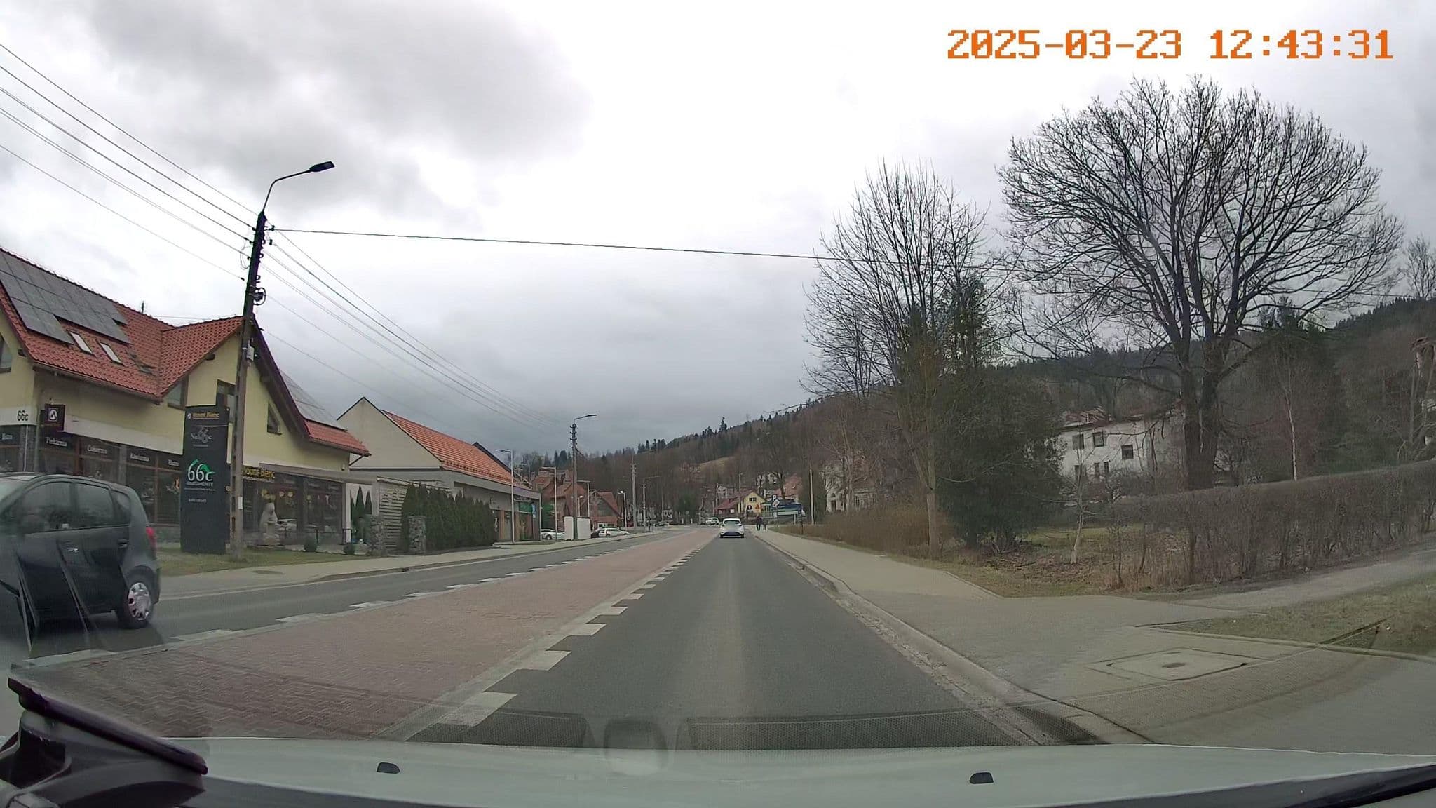Street view near Apartamenty 66 c, Wisła — © jswk (CC BY-SA · Mapillary)