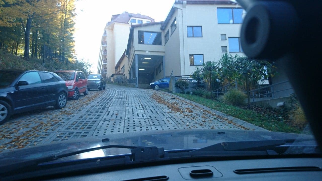 Street view near Pod Różą. Willa, Wisła — © sorbovit (CC BY-SA · Mapillary)