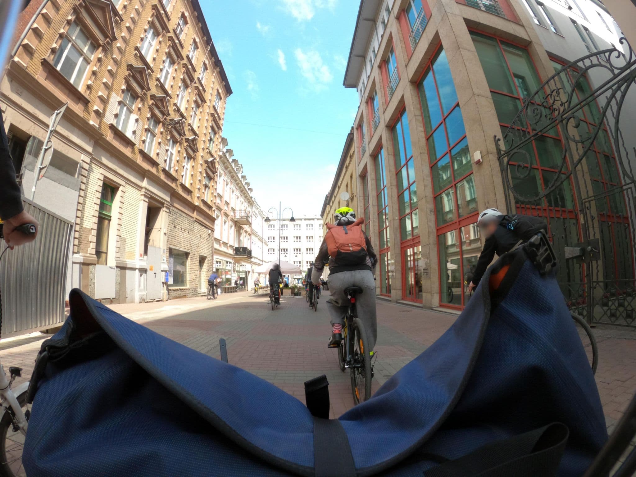 Street view near W1 Katowice, Katowice — © masterofnoroad (CC BY-SA · Mapillary)