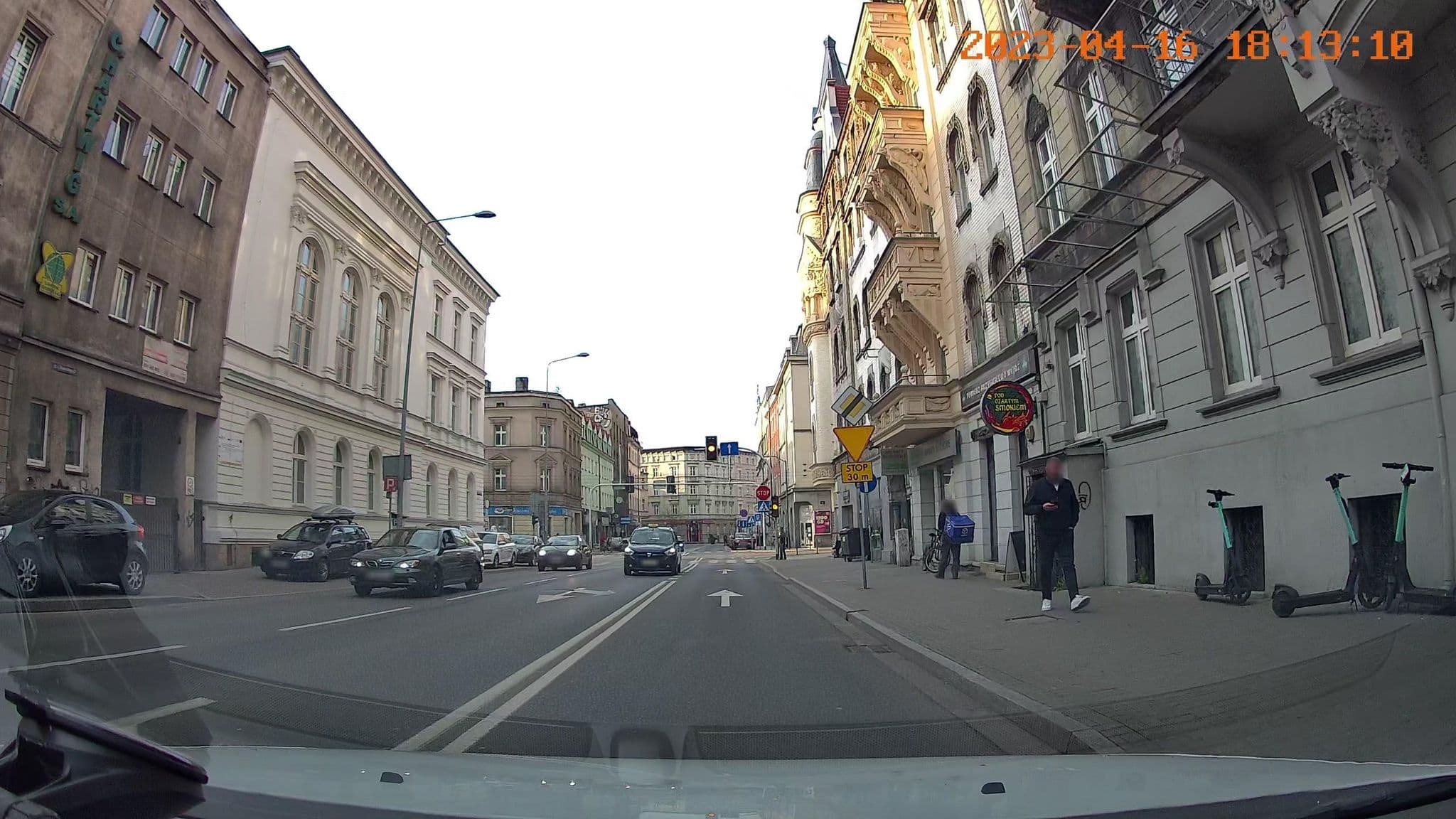 Street view near Ozonowane Apartamenty Next to Galeria Katowice, Katowice — © jswk (CC BY-SA · Mapillary)