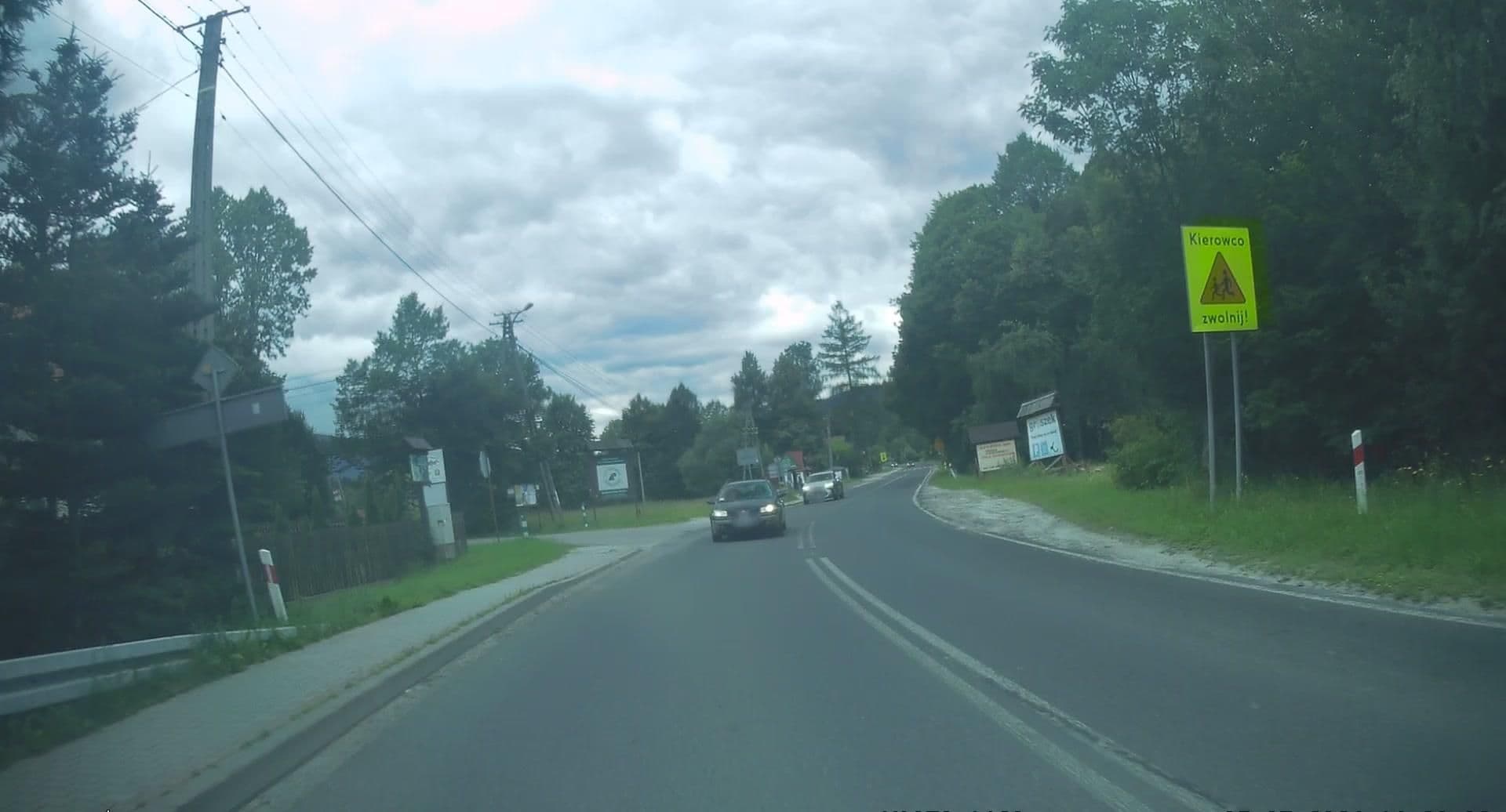 Street view near "Słonko" Ośrodek Wczasowy Jadwiga Mazur, Zawoja — © edc22 (CC BY-SA · Mapillary)