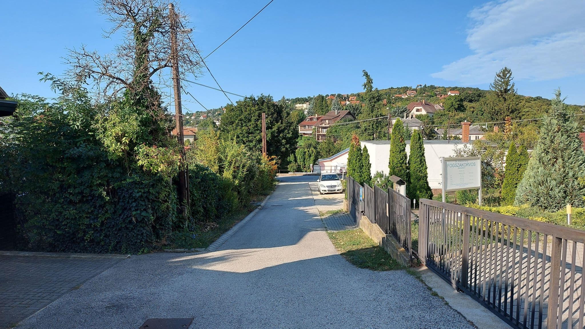 Street view near Krisztina Panzió Puszta Étterem, Balatonalmádi — © vasony (CC BY-SA · Mapillary)