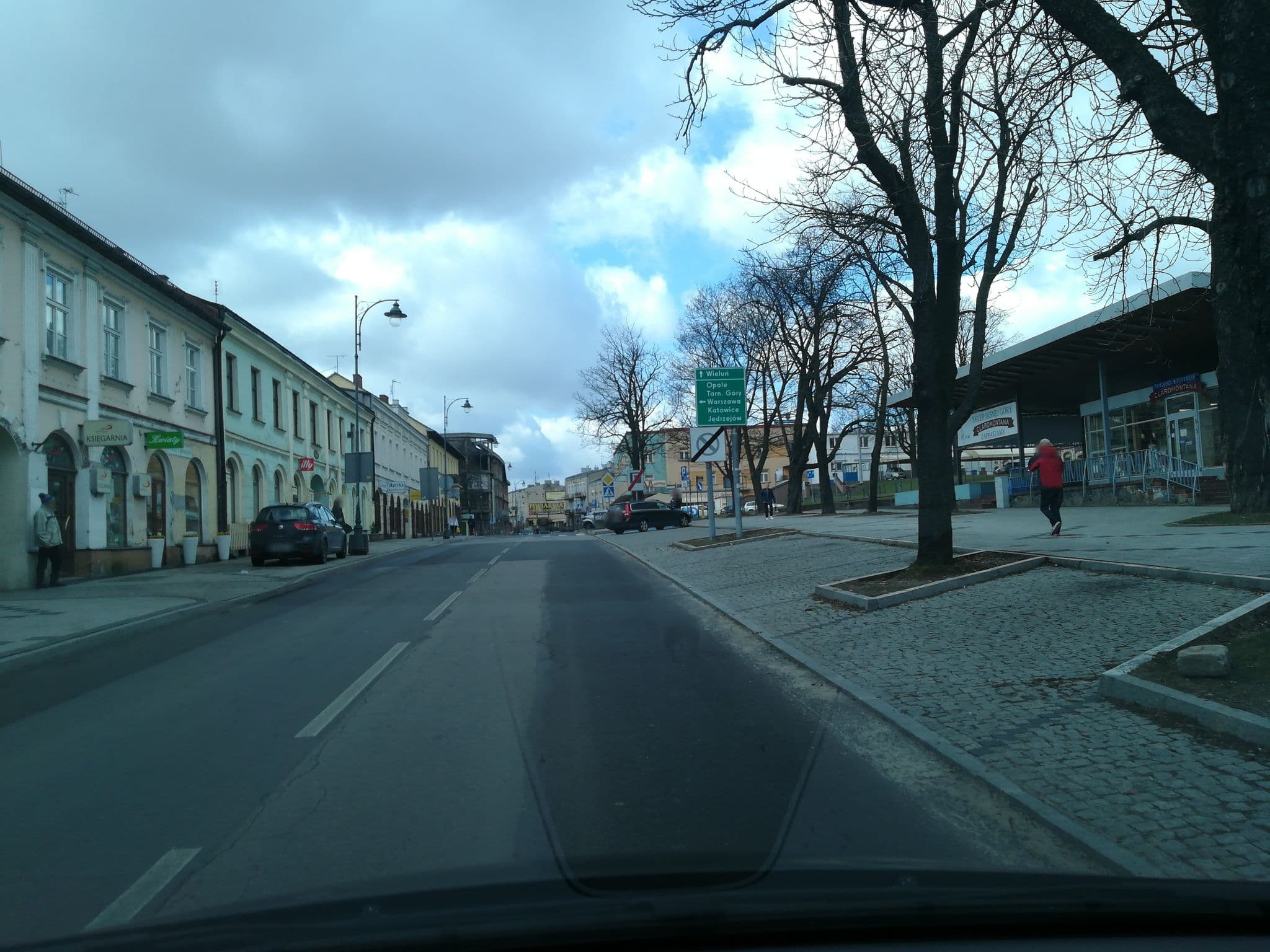 Street view near Pod Jasną Górą Apartament 23, Częstochowa — © mhenclik (CC BY-SA · Mapillary)