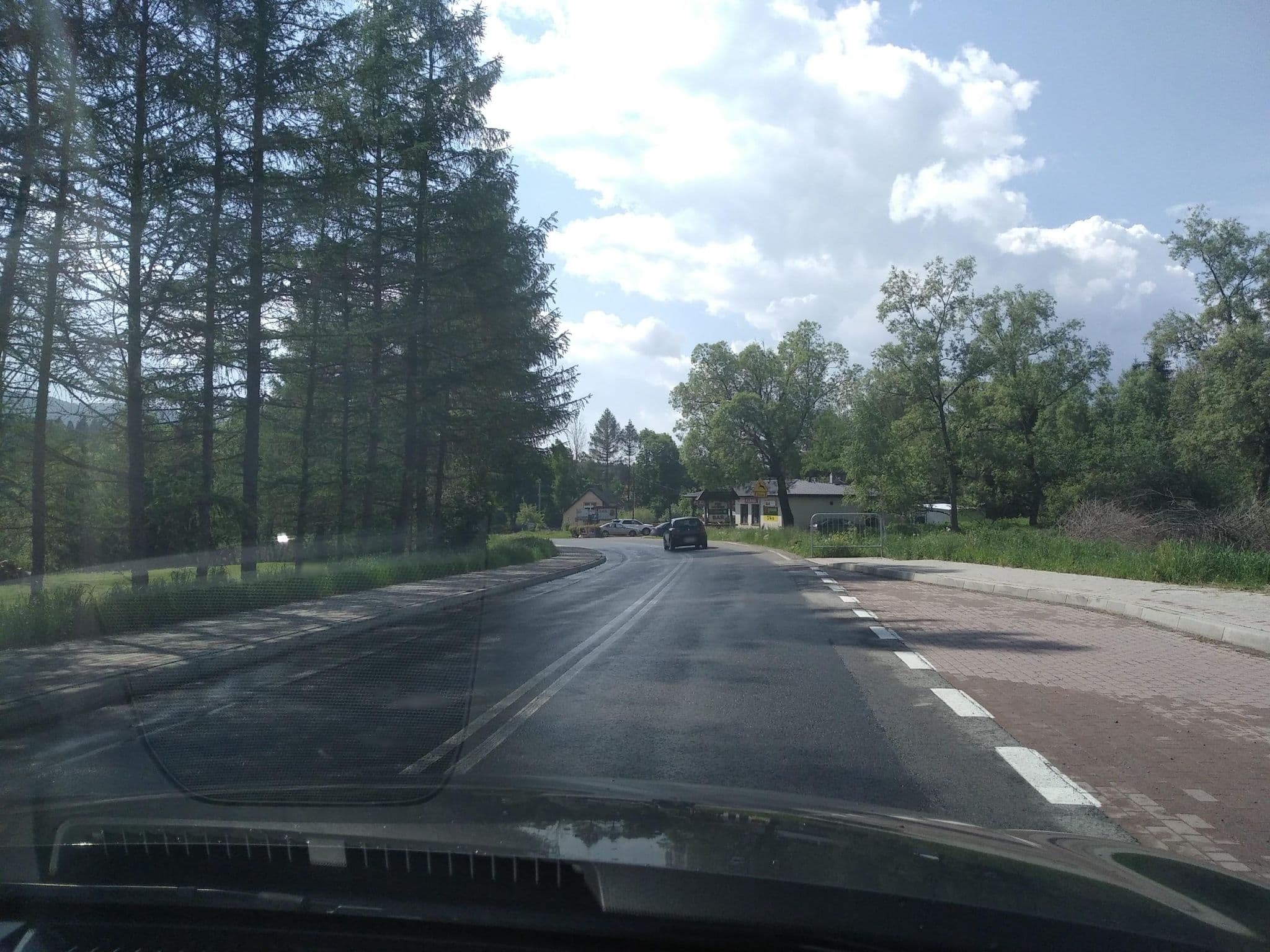Street view near apartamenty przy szlaku, Baligród — © czecko (CC BY-SA · Mapillary)
