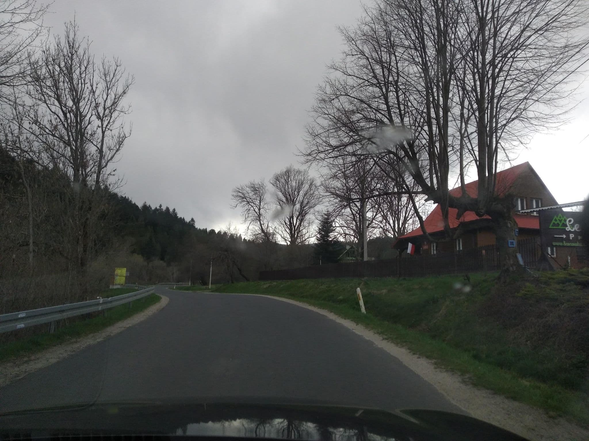 Street view near Leonówka Bieszczady, Baligród — © czecko (CC BY-SA · Mapillary)