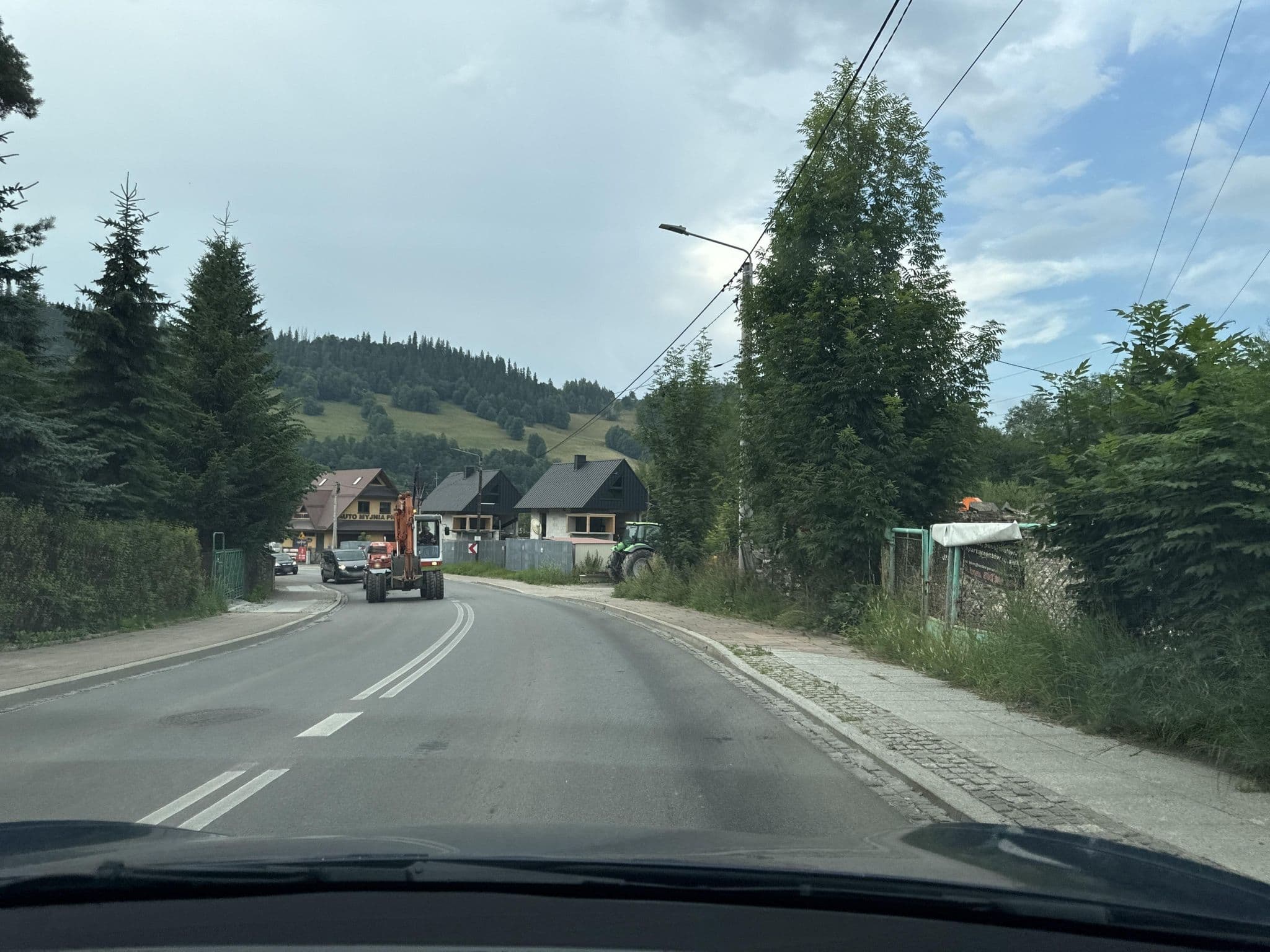 Street view near 4U Apartments, Poronin — © kino (CC BY-SA · Mapillary)