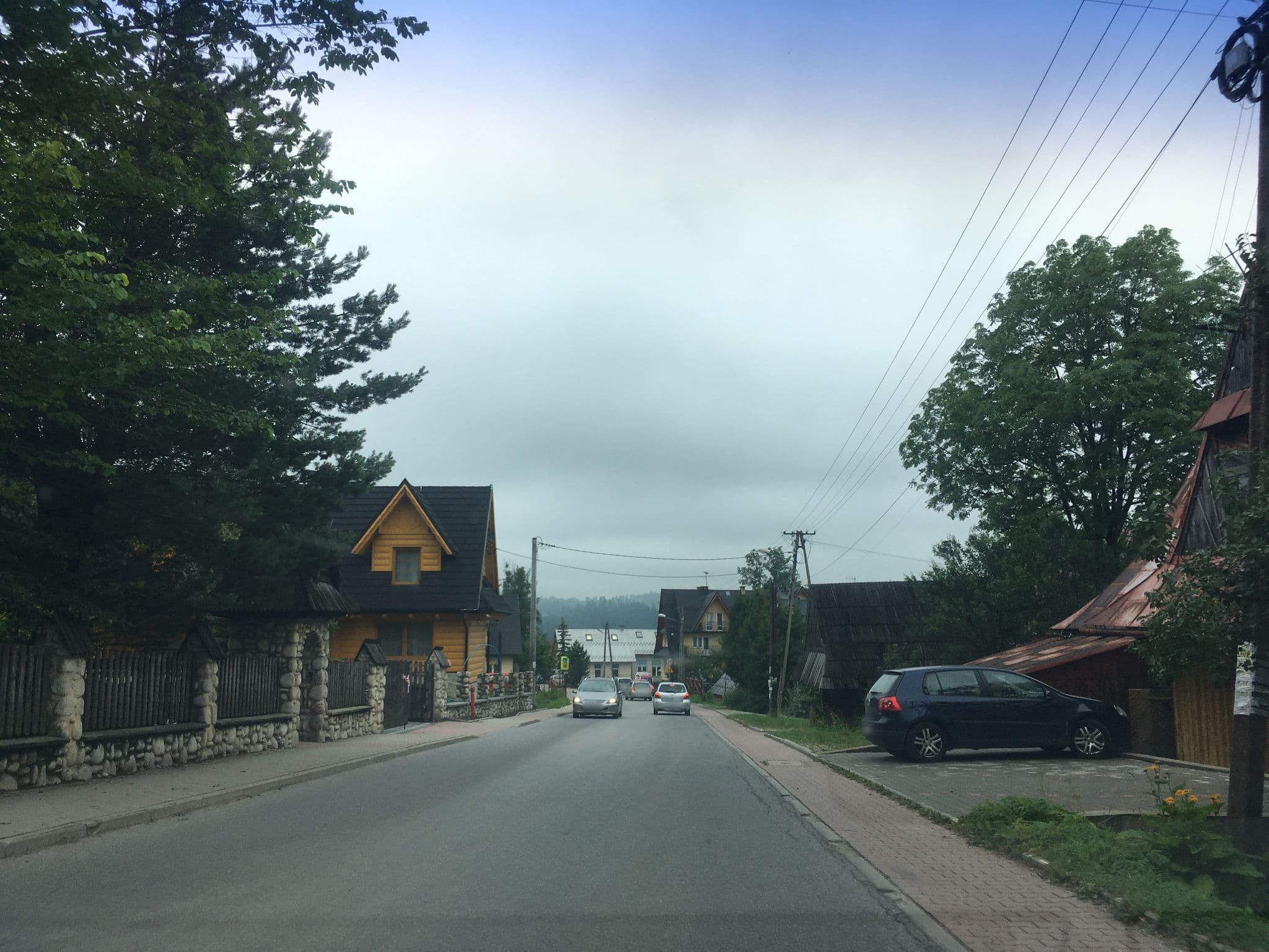 Street view near Wynajem Pokoi Gościnnych - Hasir Małgorzata, Murzasichle — © dasza (CC BY-SA · Mapillary)