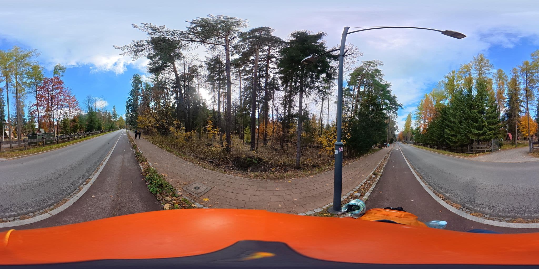 Street view near Przedsiębiorstwo Handlowo- Usługowe EWRO Robert Guguła, Zakopane — © awizonosz (CC BY-SA · Mapillary)