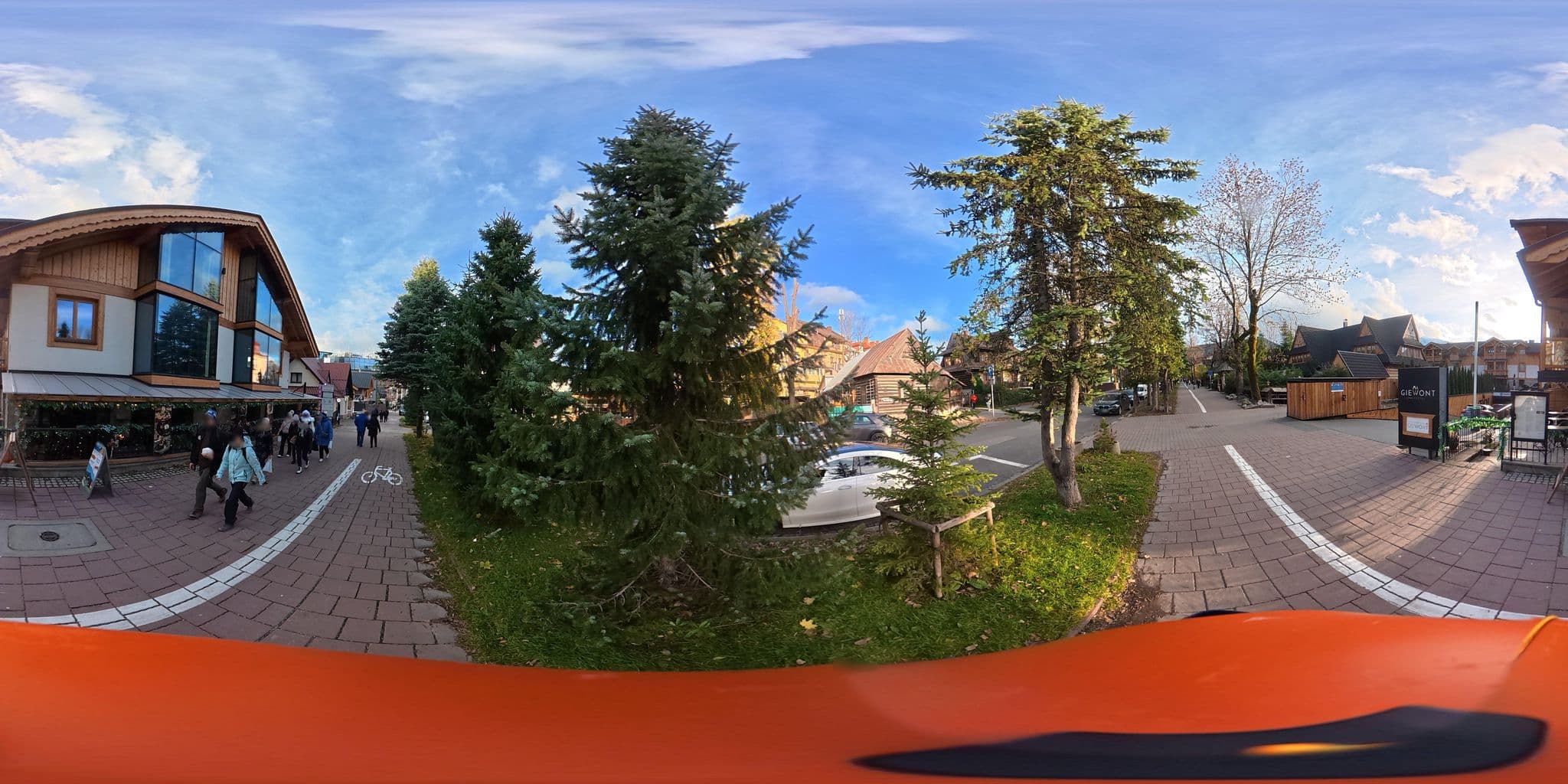 Street view near Giewont s.c. Ryszard Lasyk, Józef Gąsienica-Gładczan, Zakopane — © awizonosz (CC BY-SA · Mapillary)
